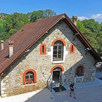 Château de Montrottier