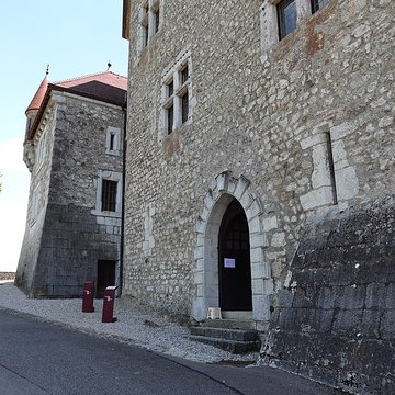 Château de Montrottier