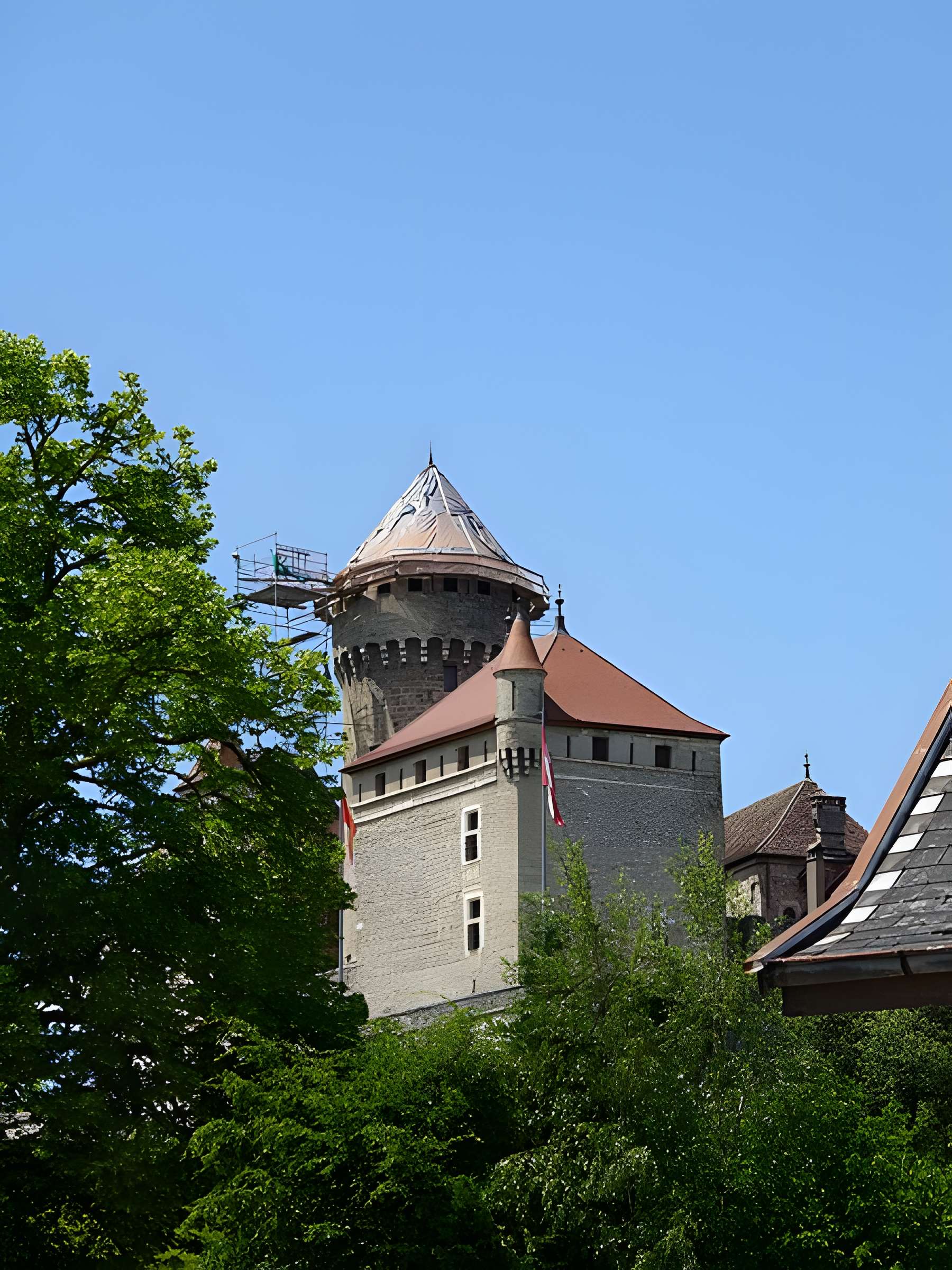 Château de Montrottier