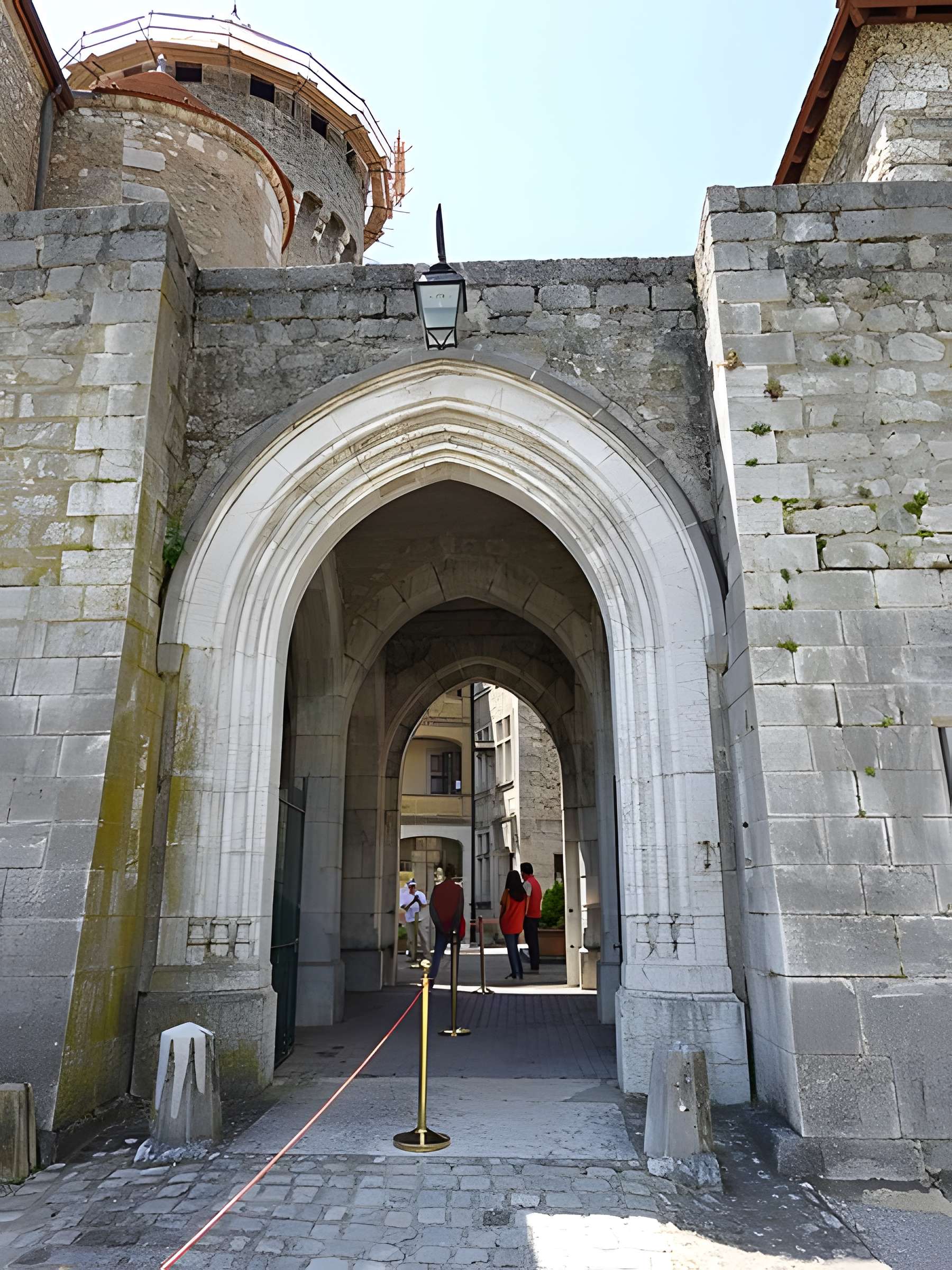 Château de Montrottier