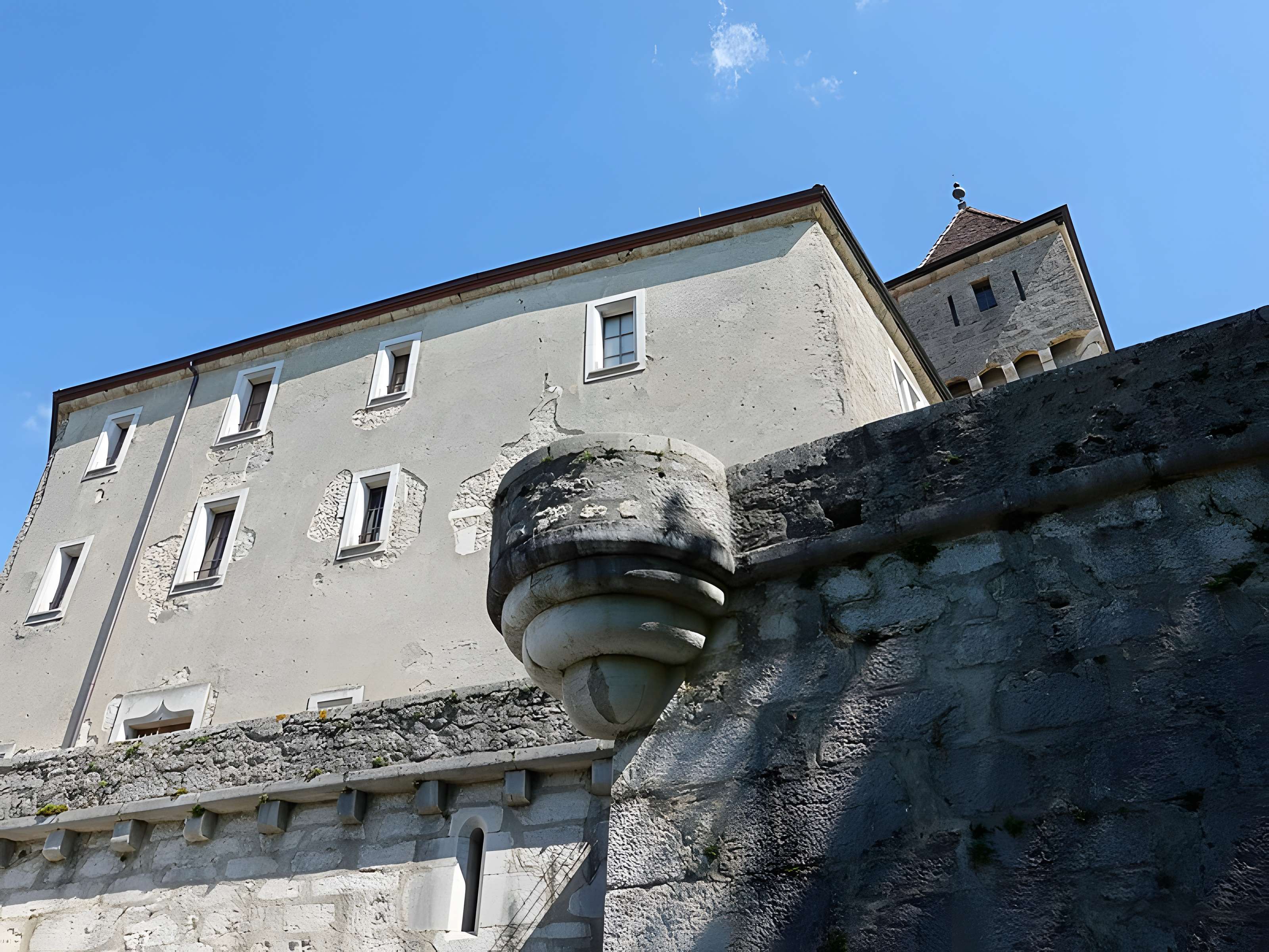 Château de Montrottier