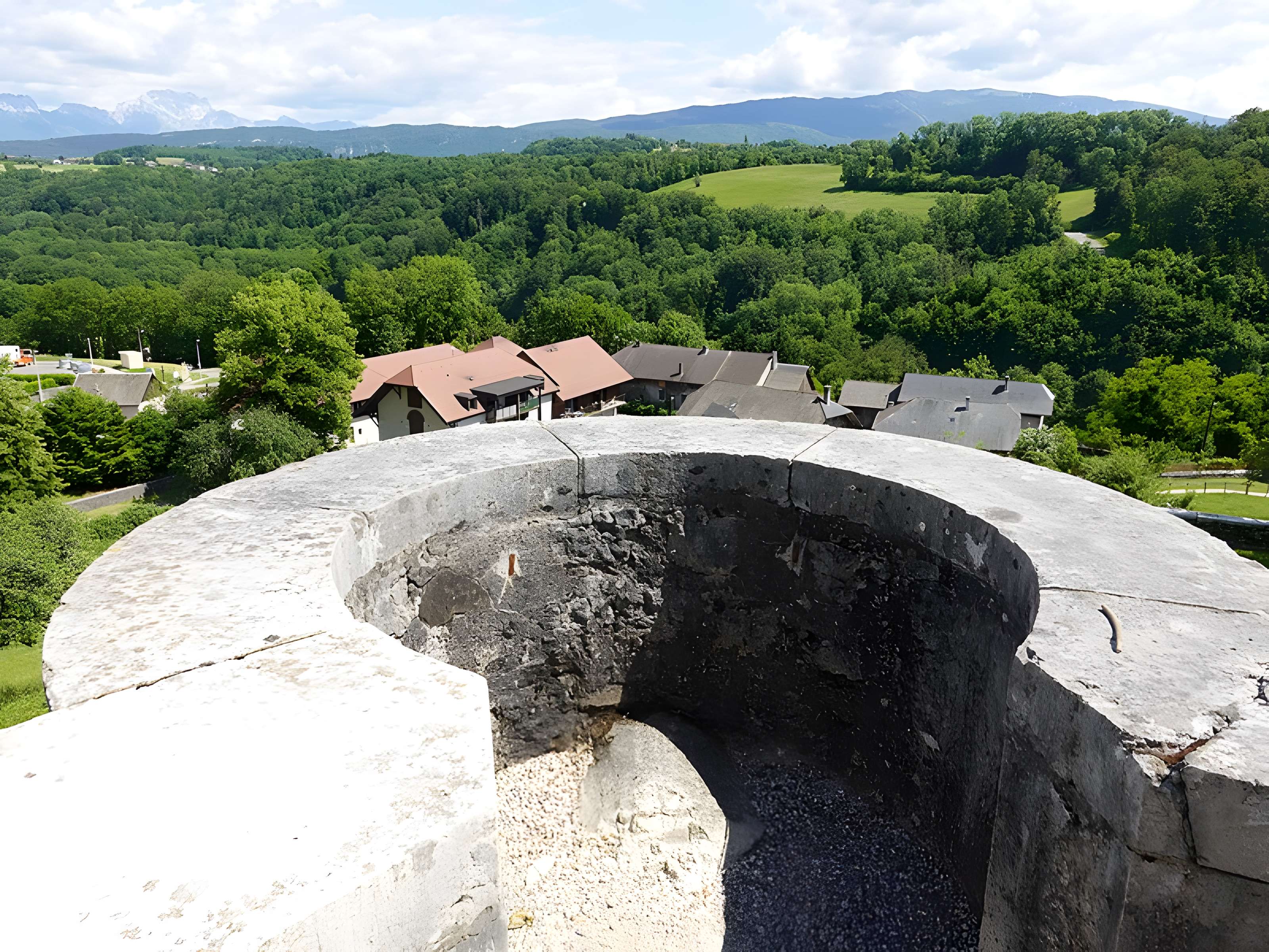 Château de Montrottier