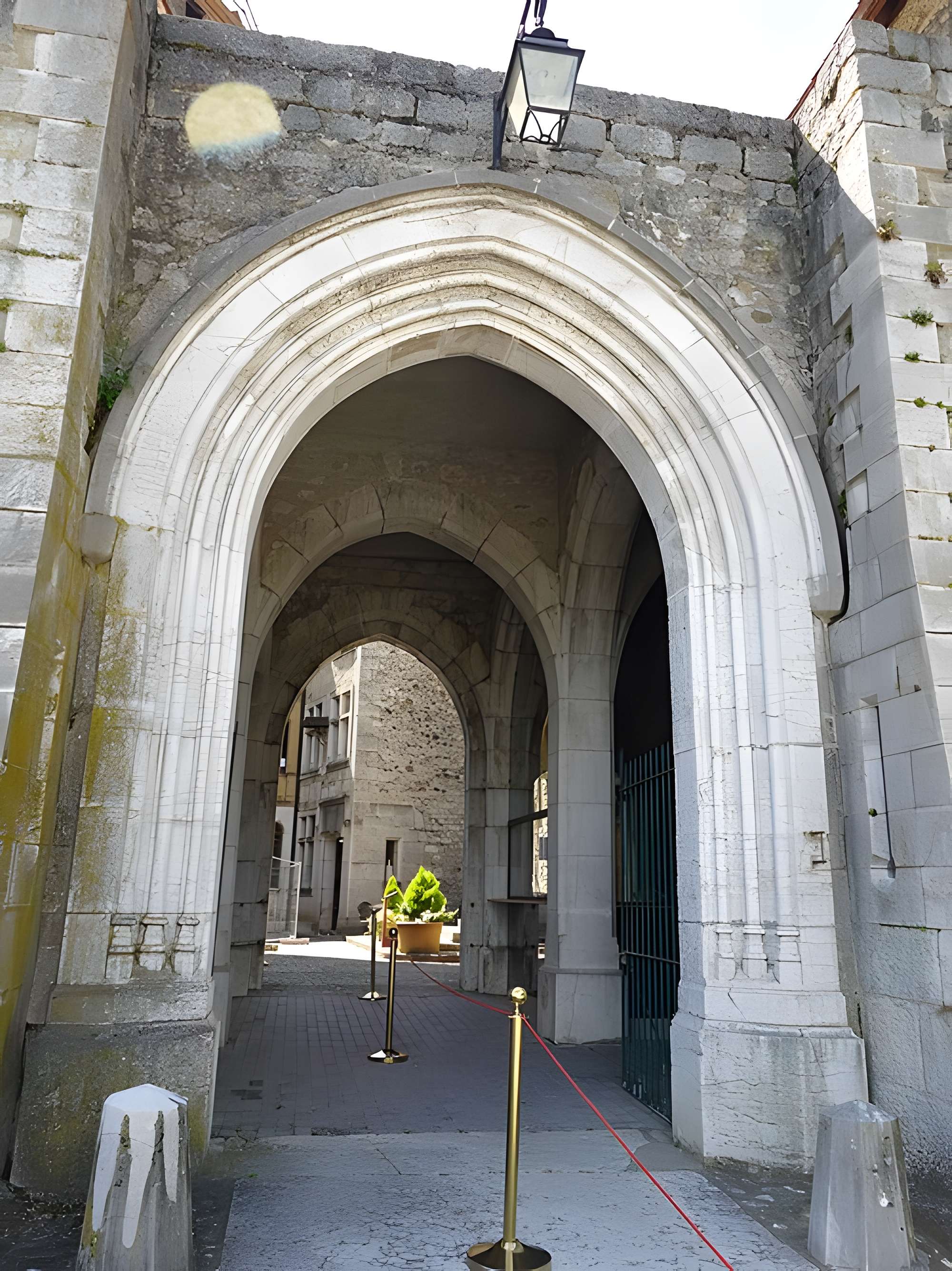 Château de Montrottier