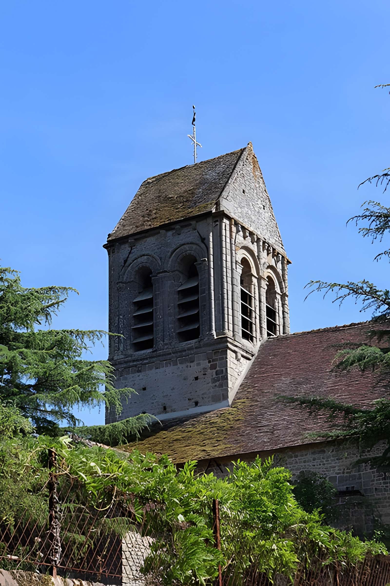 Église Saint-Céneri de Saint-Céneri-le-Gérei