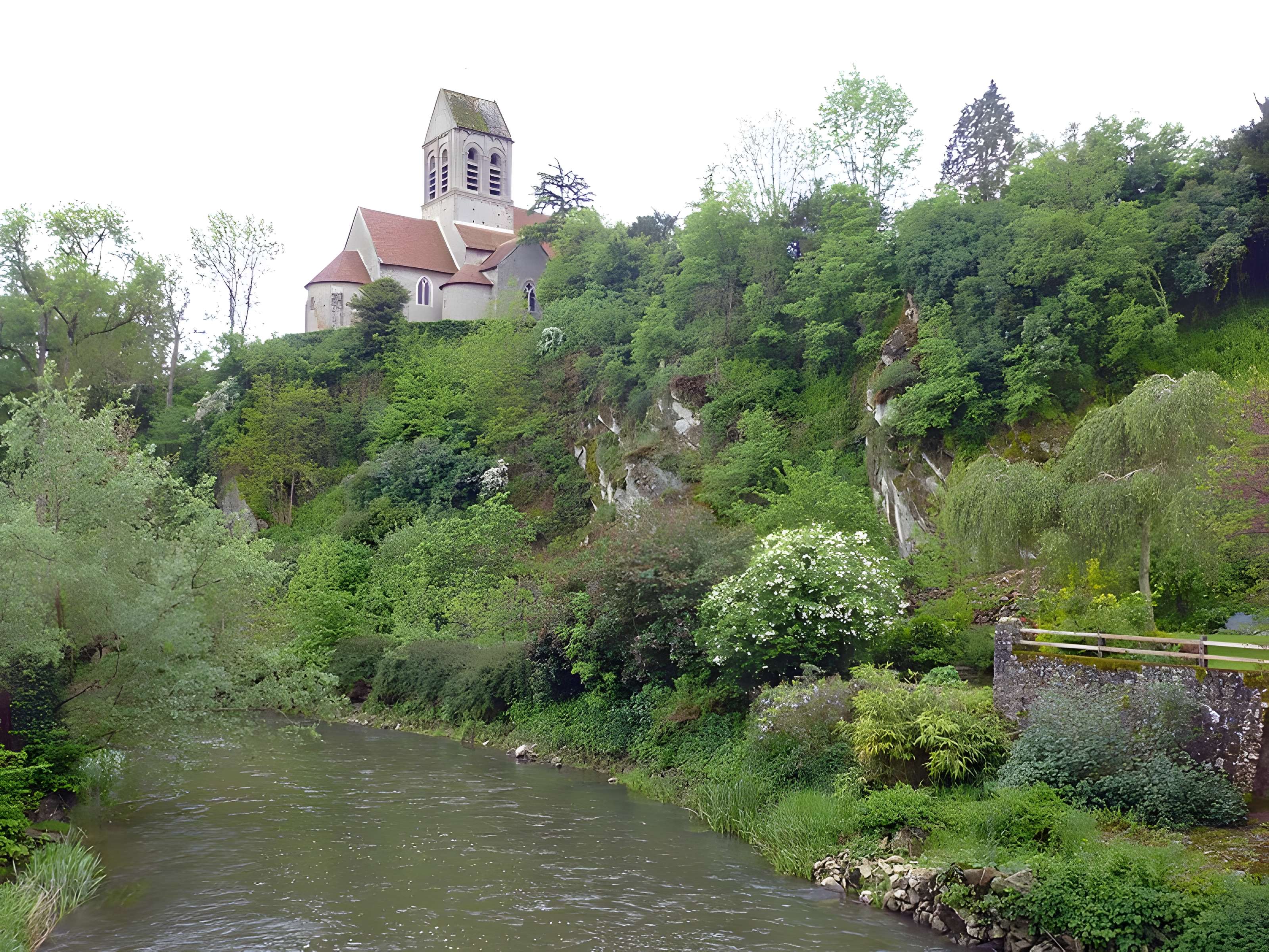 Église Saint-Céneri de Saint-Céneri-le-Gérei