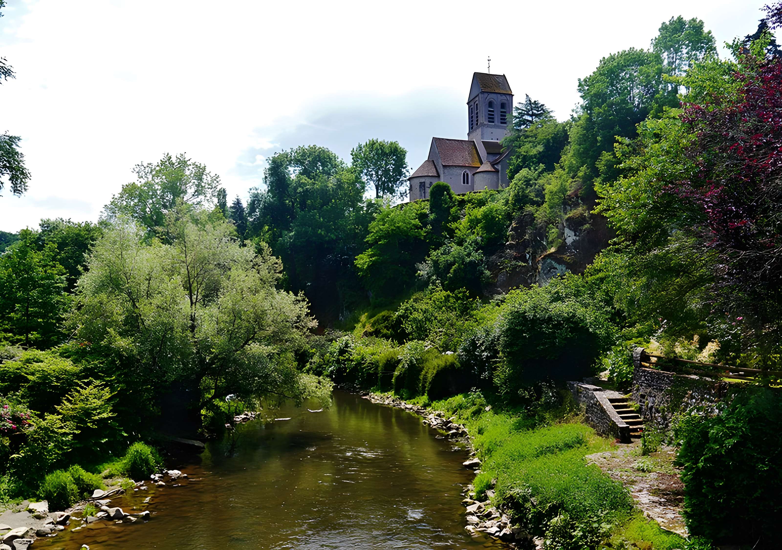 Église Saint-Céneri de Saint-Céneri-le-Gérei