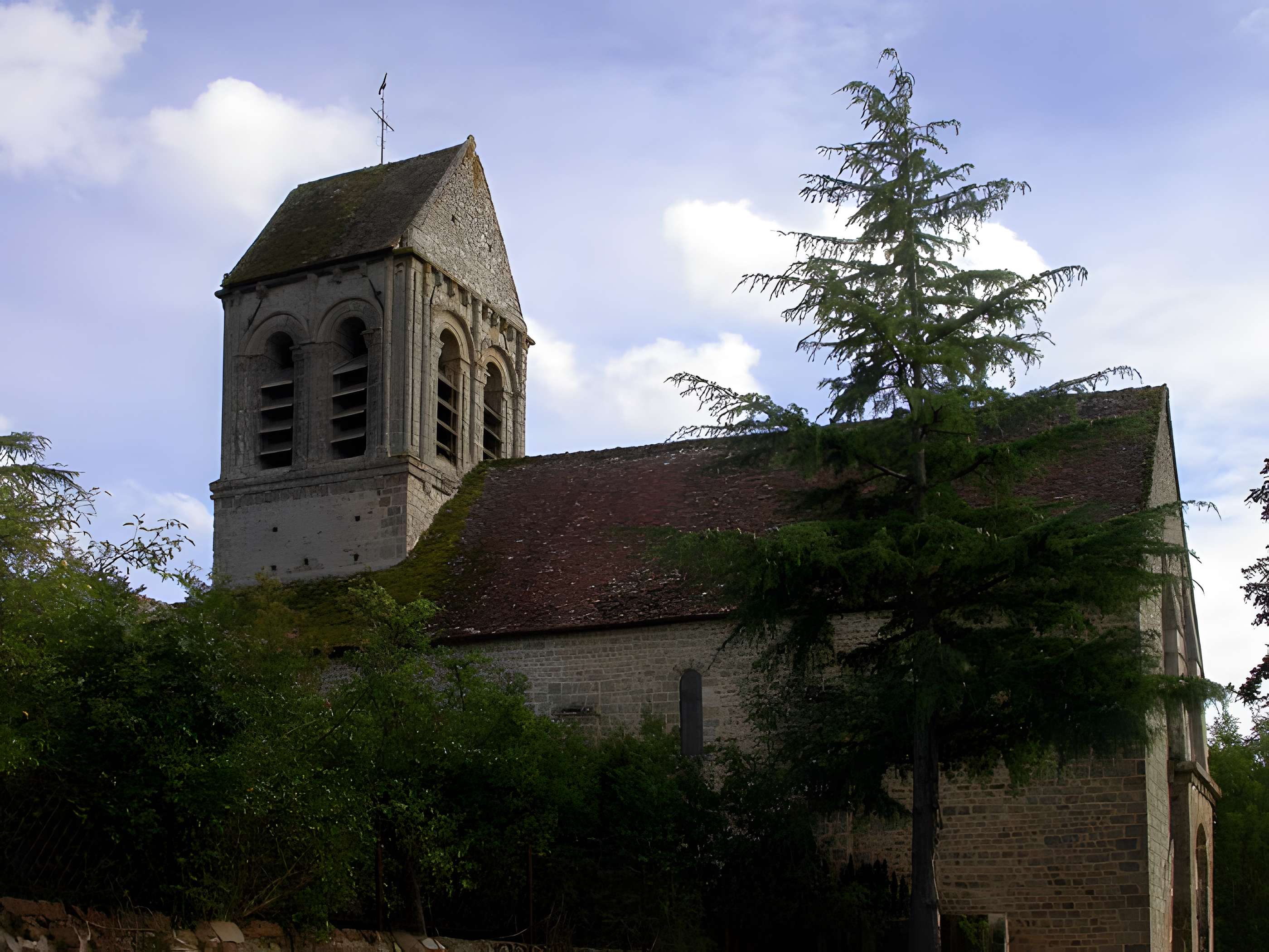 Église Saint-Céneri de Saint-Céneri-le-Gérei