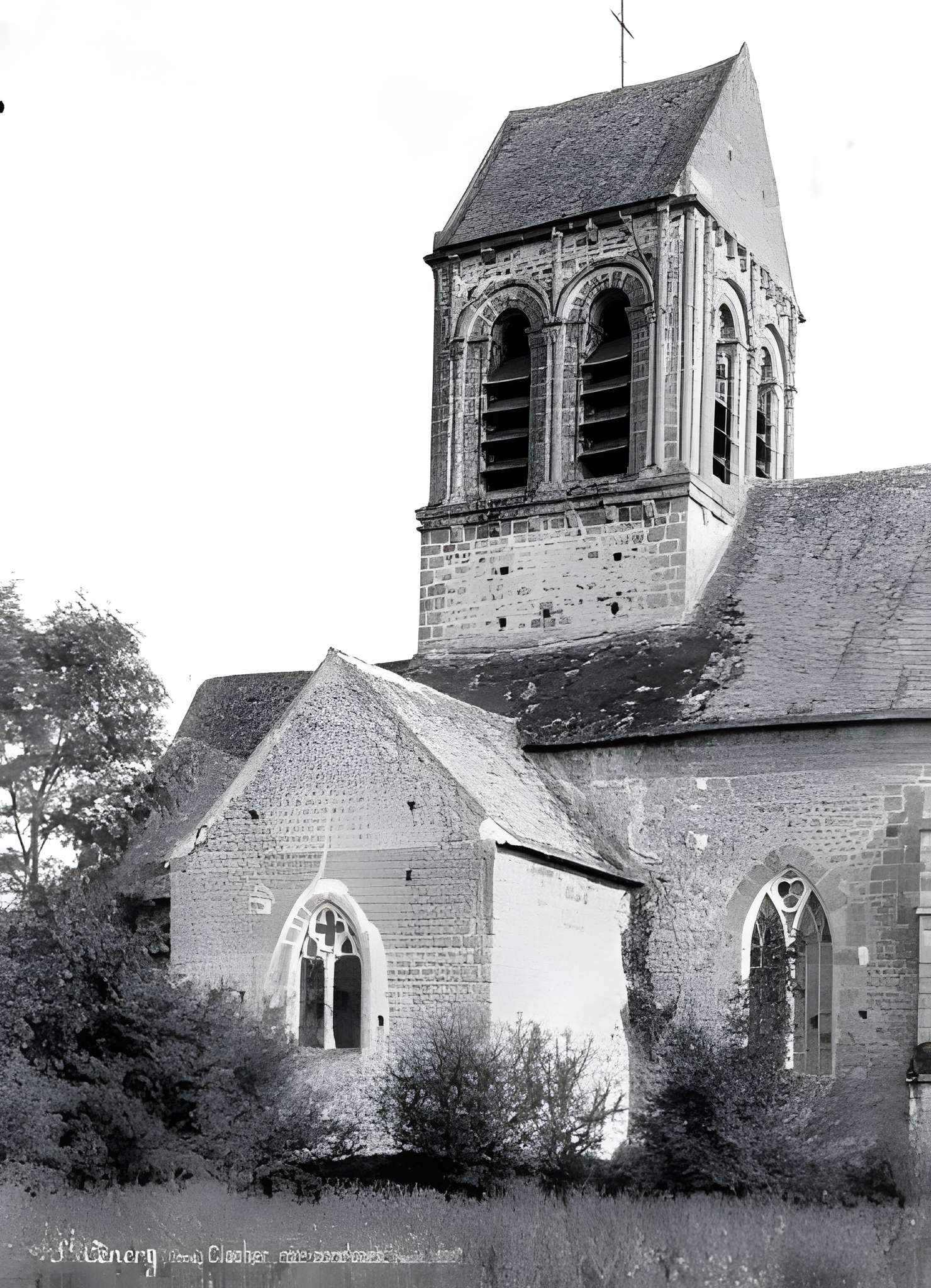 Église Saint-Céneri de Saint-Céneri-le-Gérei