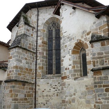 Église Saint-Césaire de Maurs