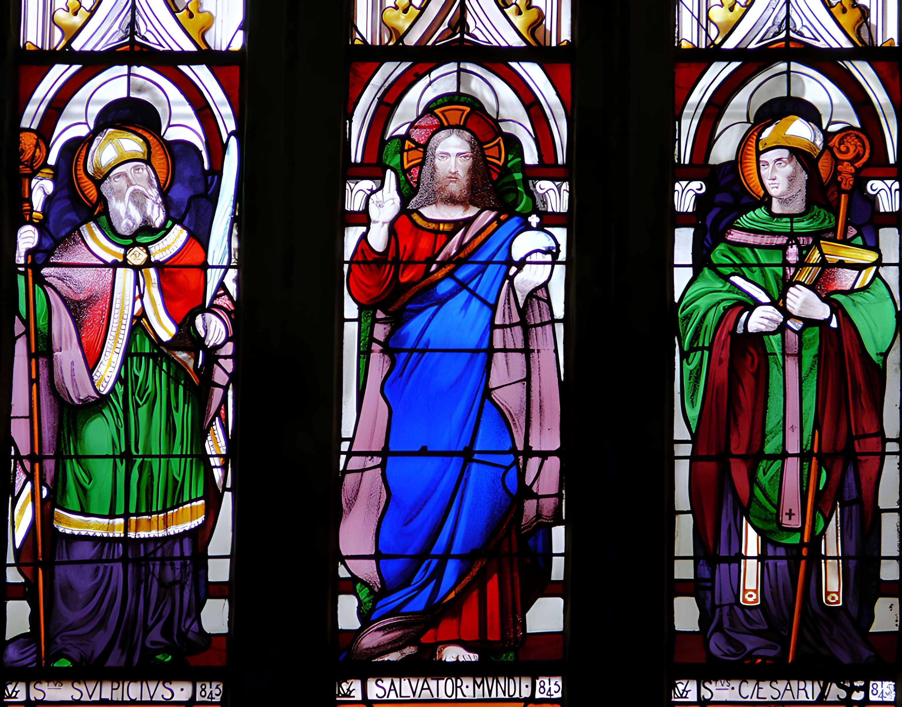 Église Saint-Césaire de Maurs