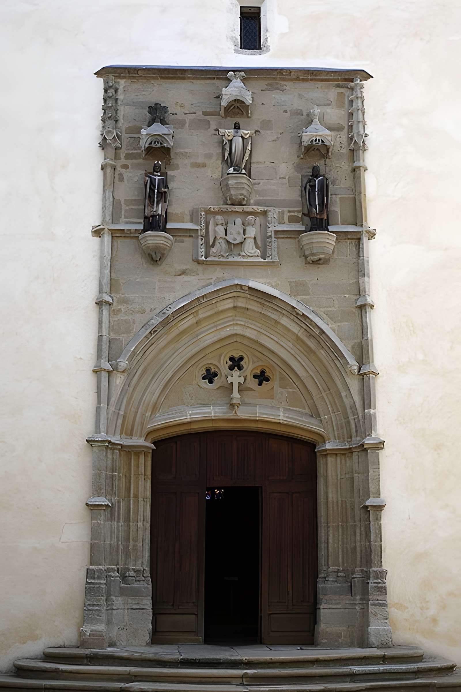 Église Saint-Césaire de Maurs