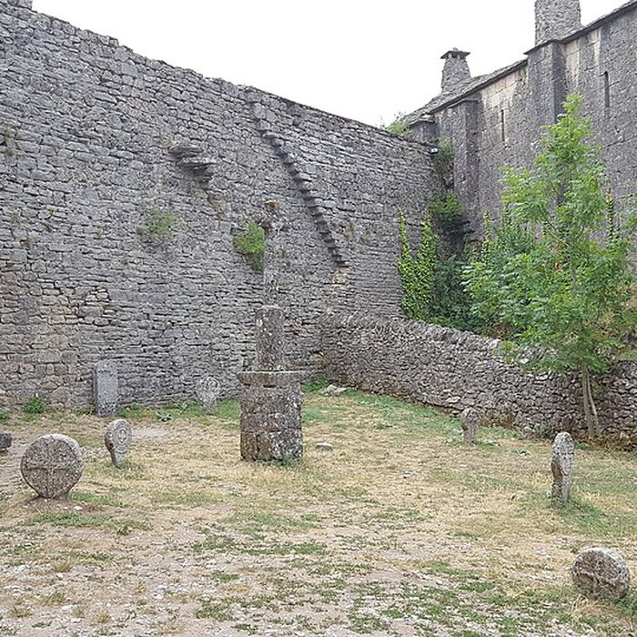 Photo de Église Saint-Christol de La Couvertoirade