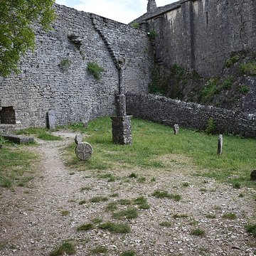 Église Saint-Christol de La Couvertoirade