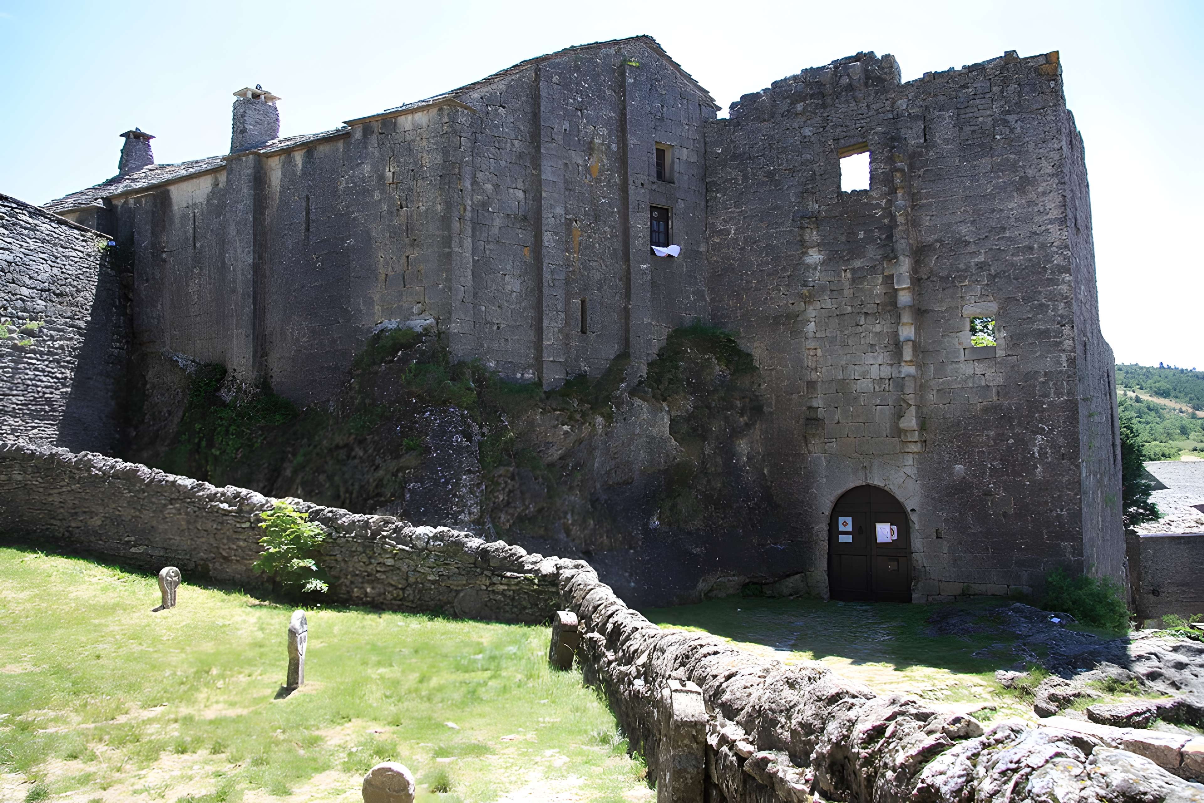 Église Saint-Christol de La Couvertoirade
