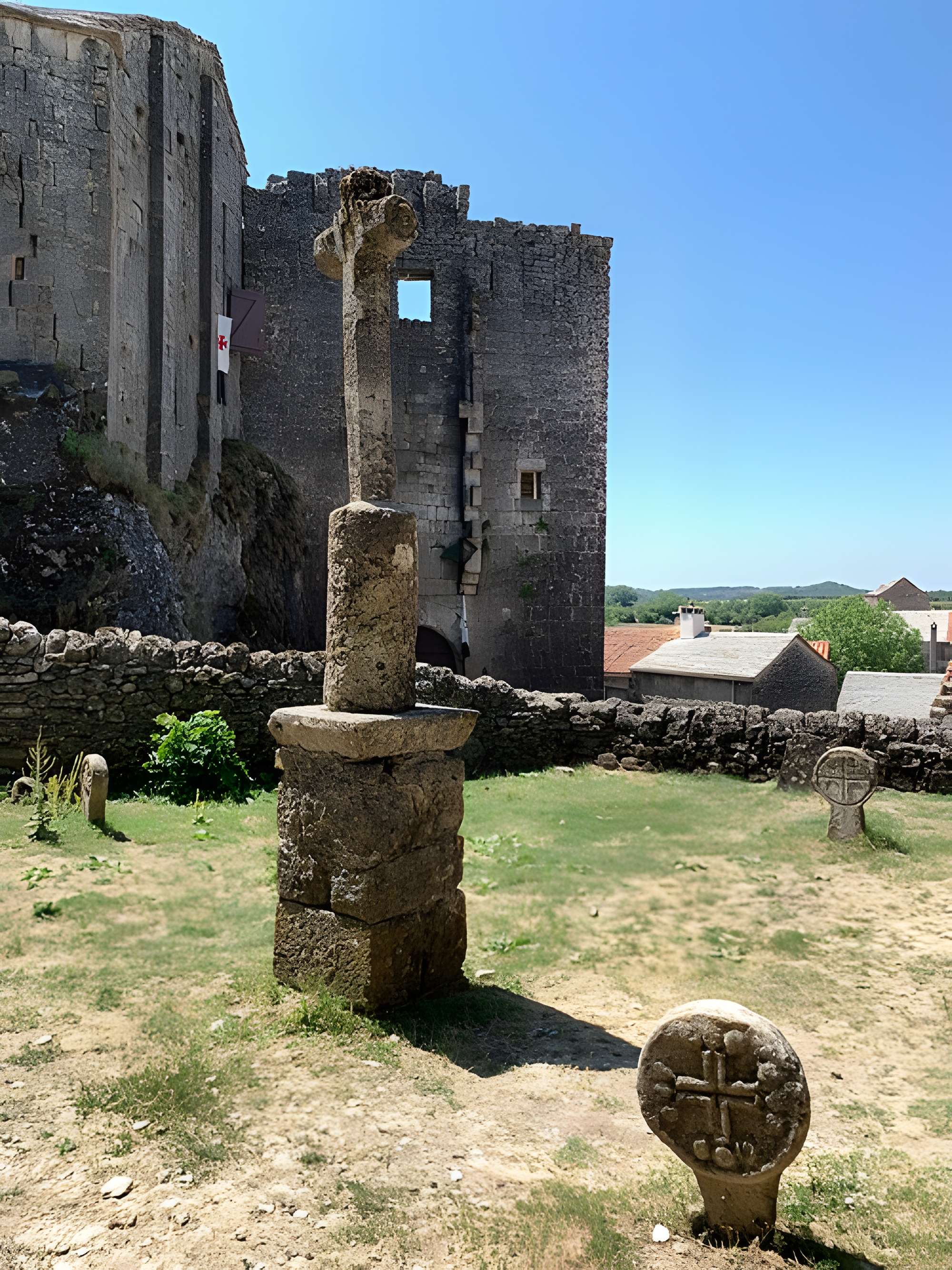 Église Saint-Christol de La Couvertoirade