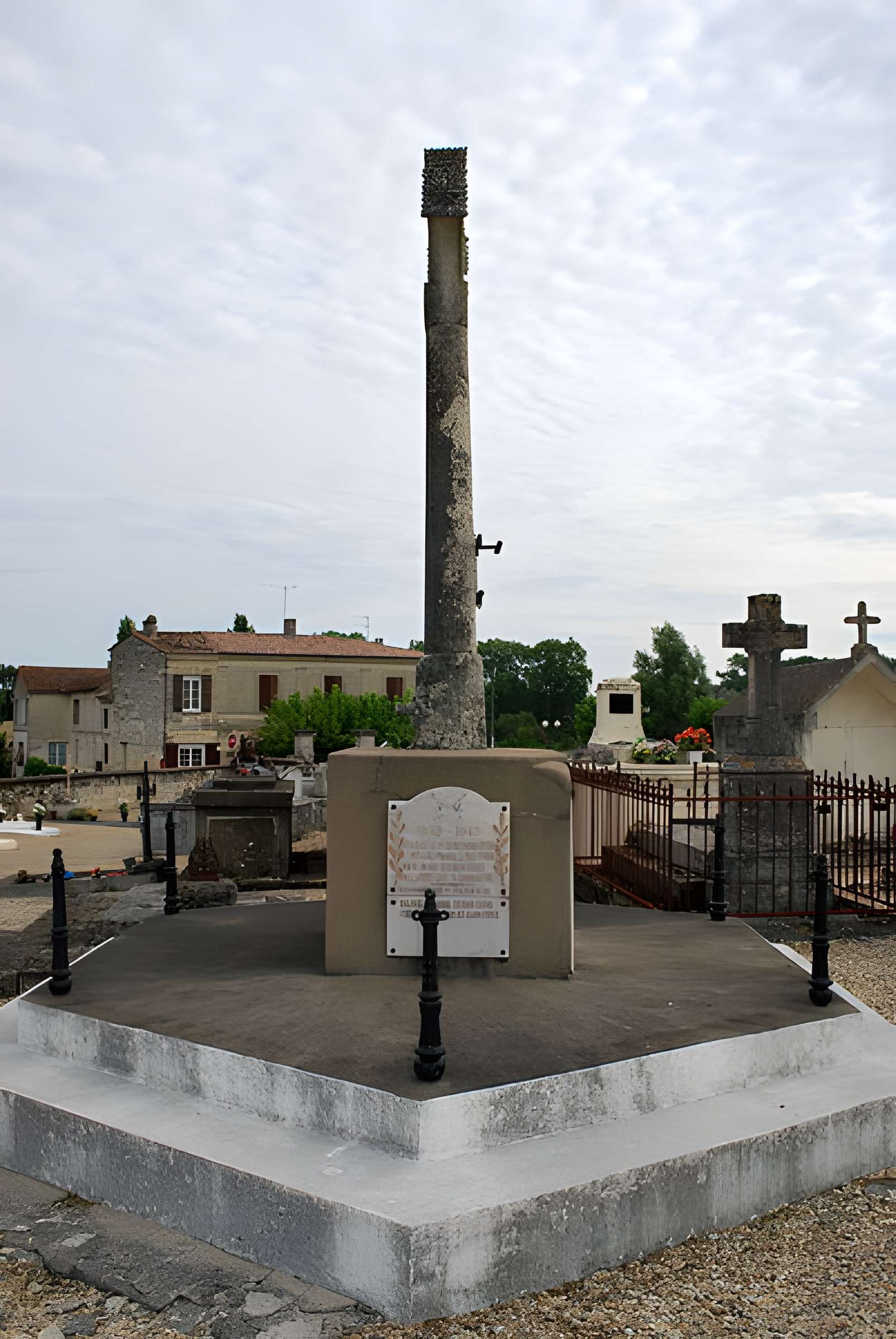 Église Saint-Christophe de Baron