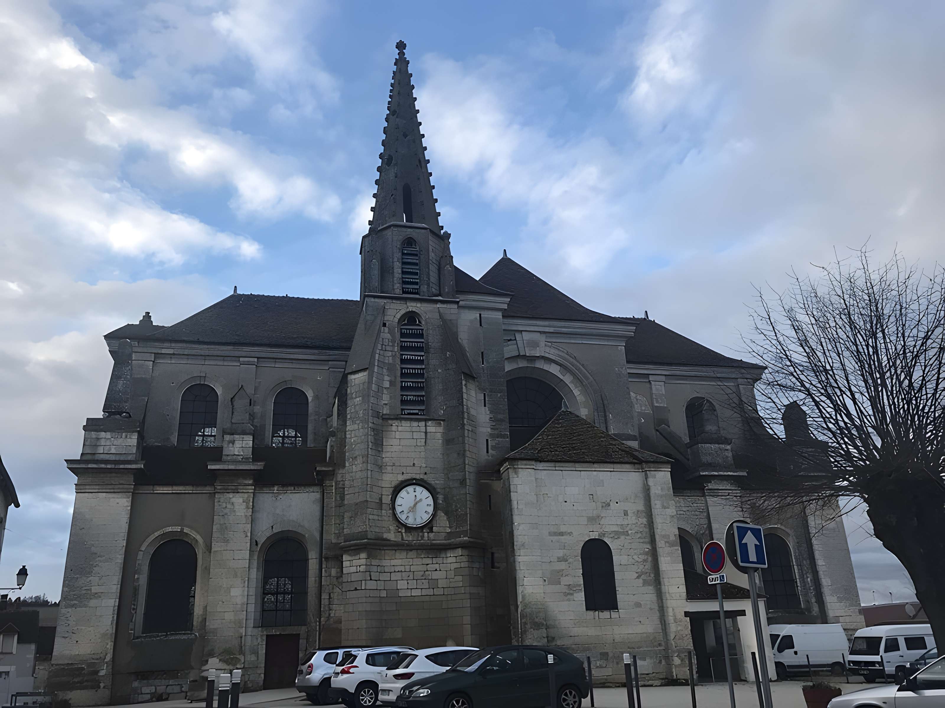 Église Saint-Christophe de Coulanges-la-Vineuse