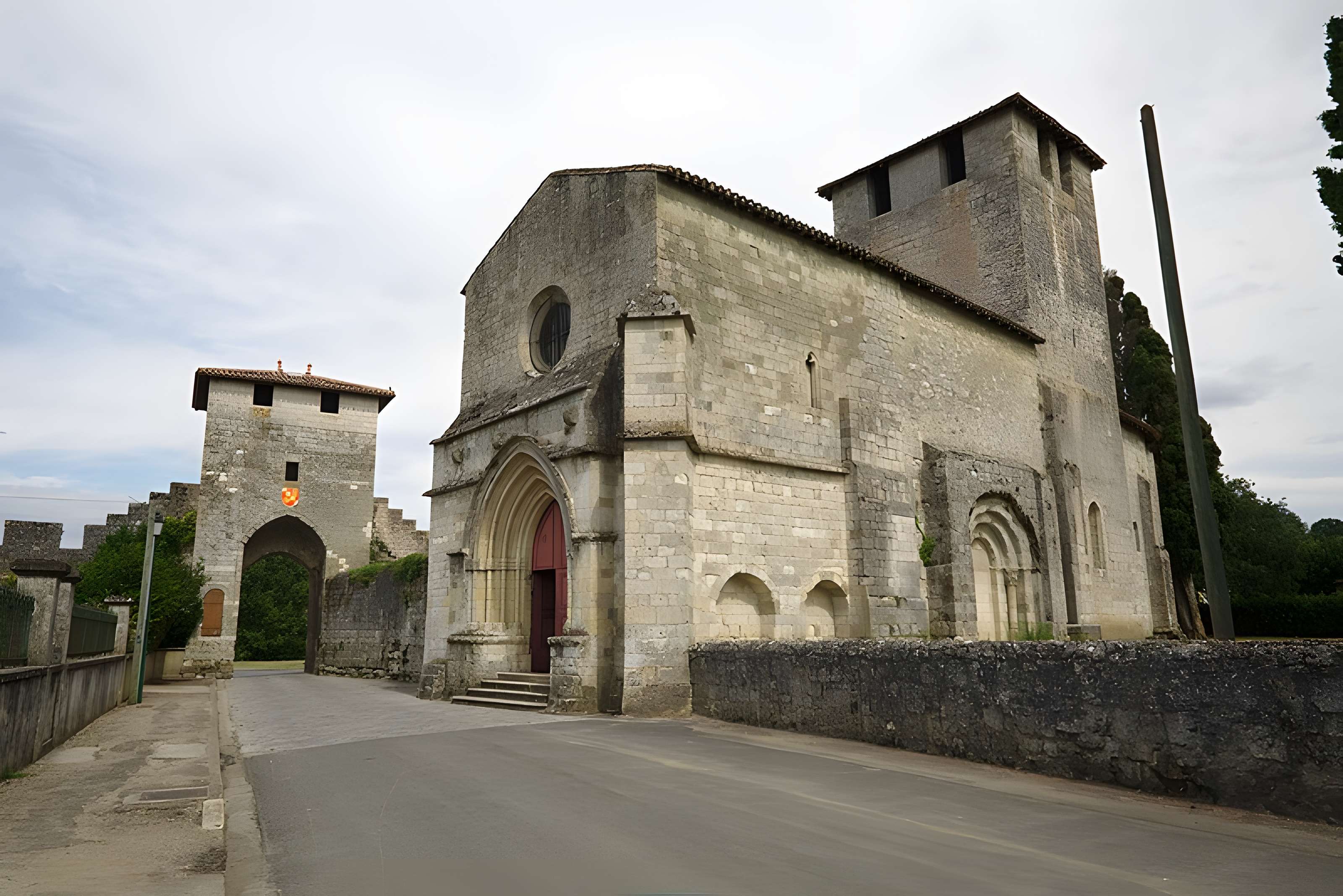 Église Saint-Christophe de Vianne