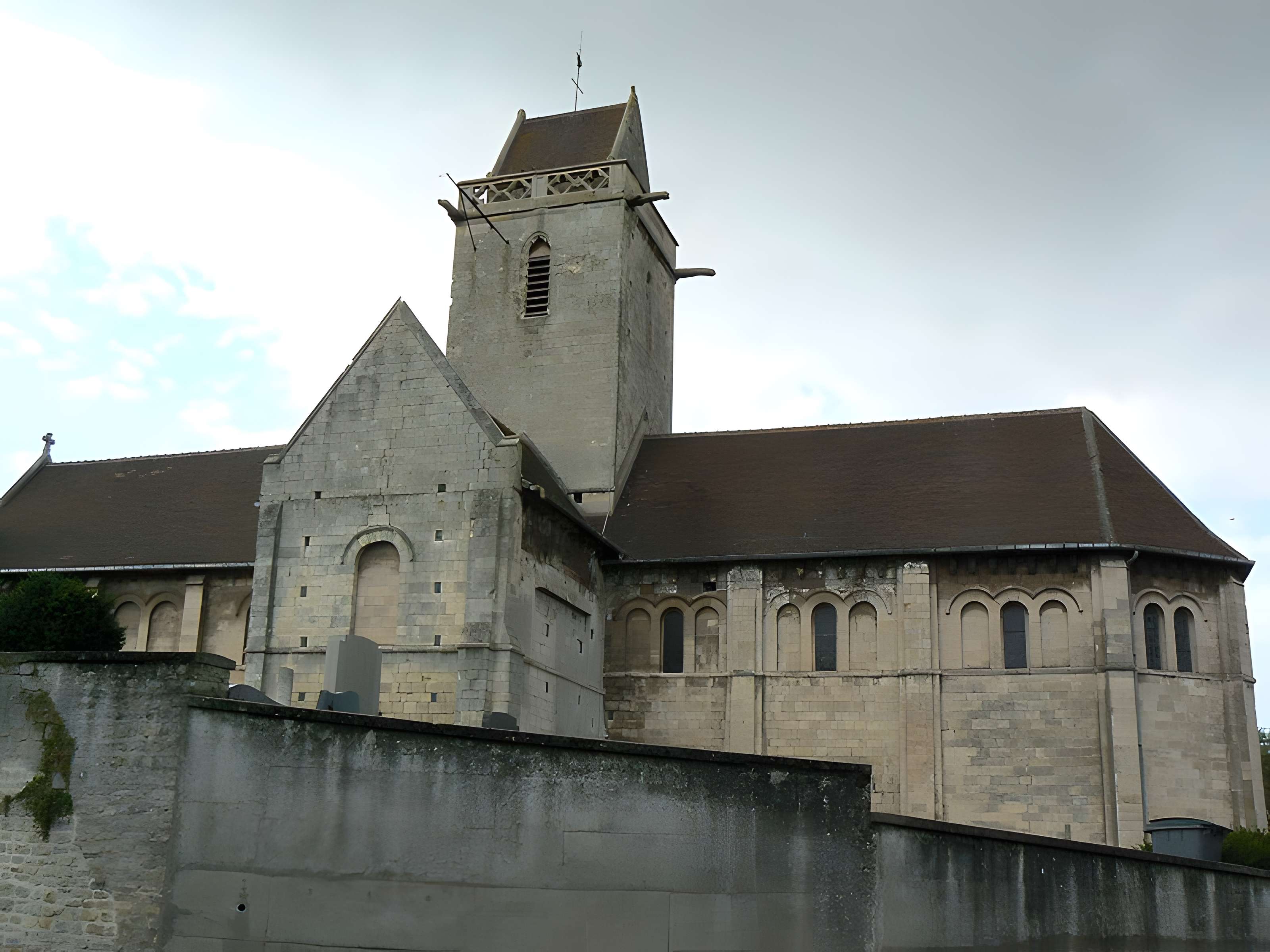 Église Saint-Clair d'Hérouville-Saint-Clair