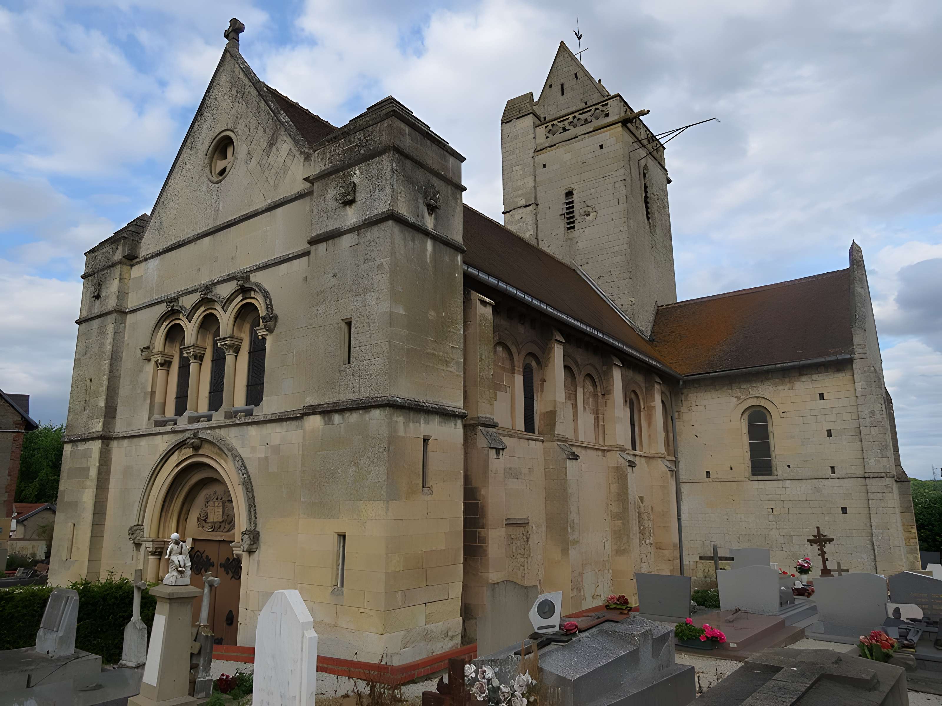 Église Saint-Clair d'Hérouville-Saint-Clair