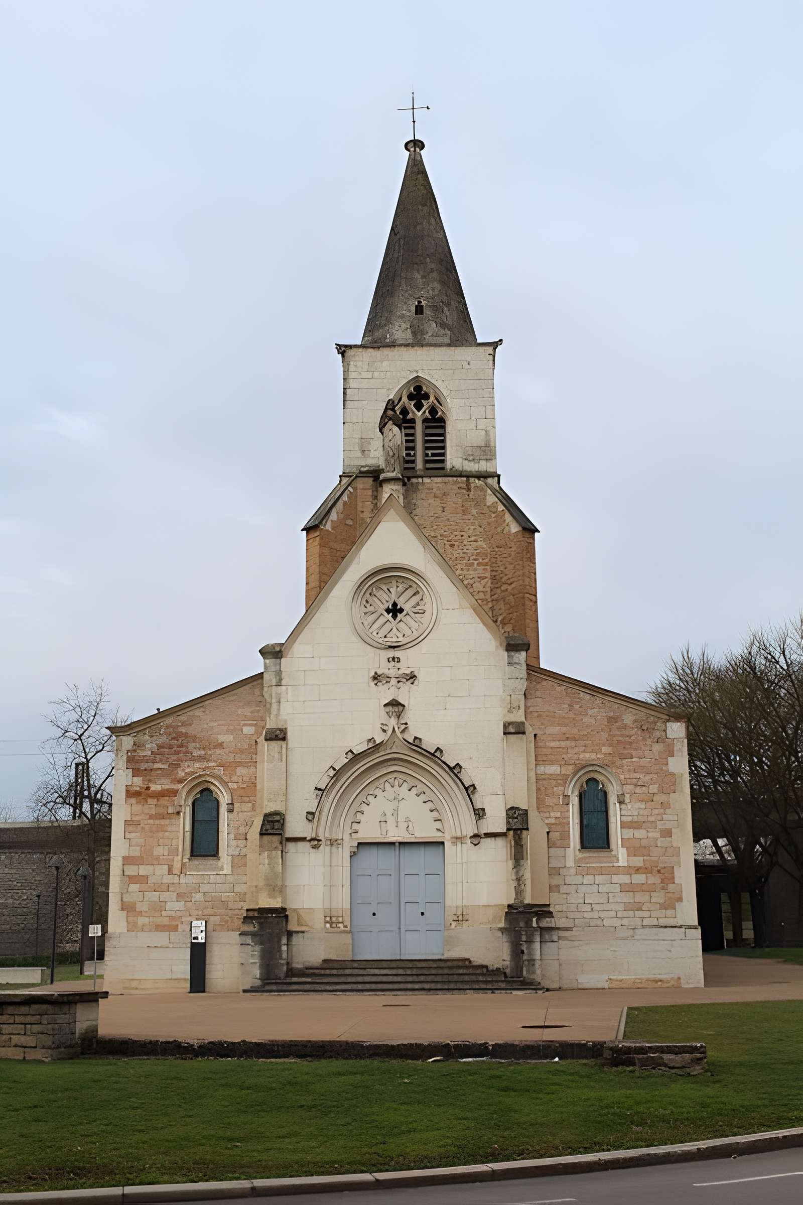 Église Saint-Clément de Mâcon 