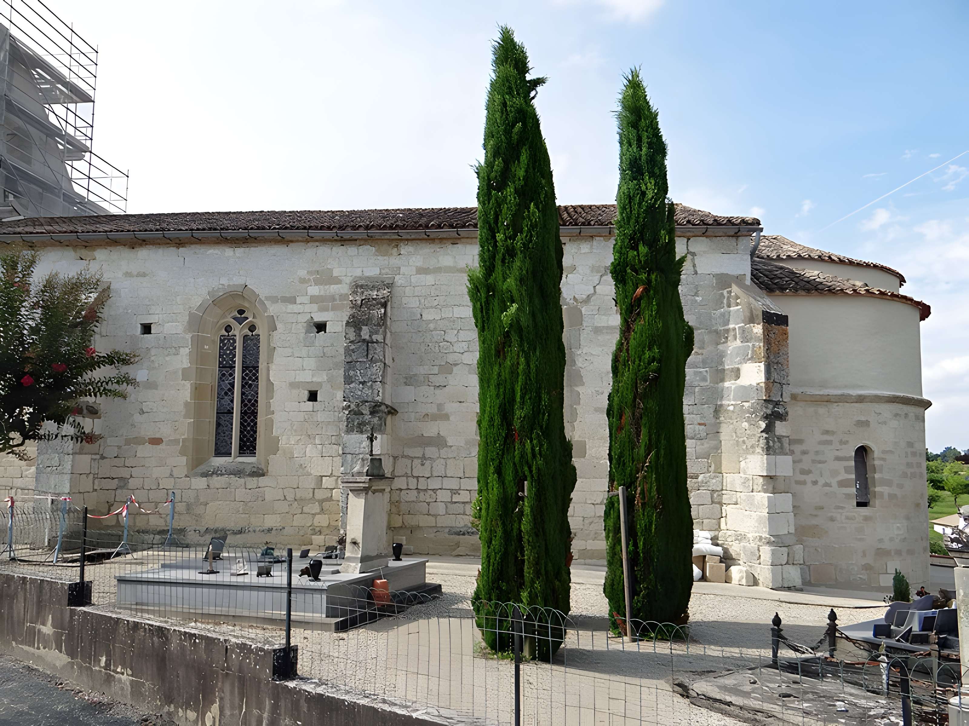Église Saint-Colomban de Saint-Colomb-de-Lauzun