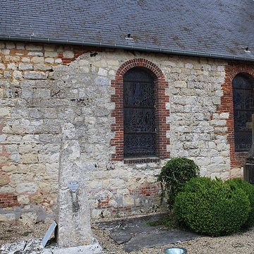 Église Saint-Corneille-et-Saint-Cyprien dHary