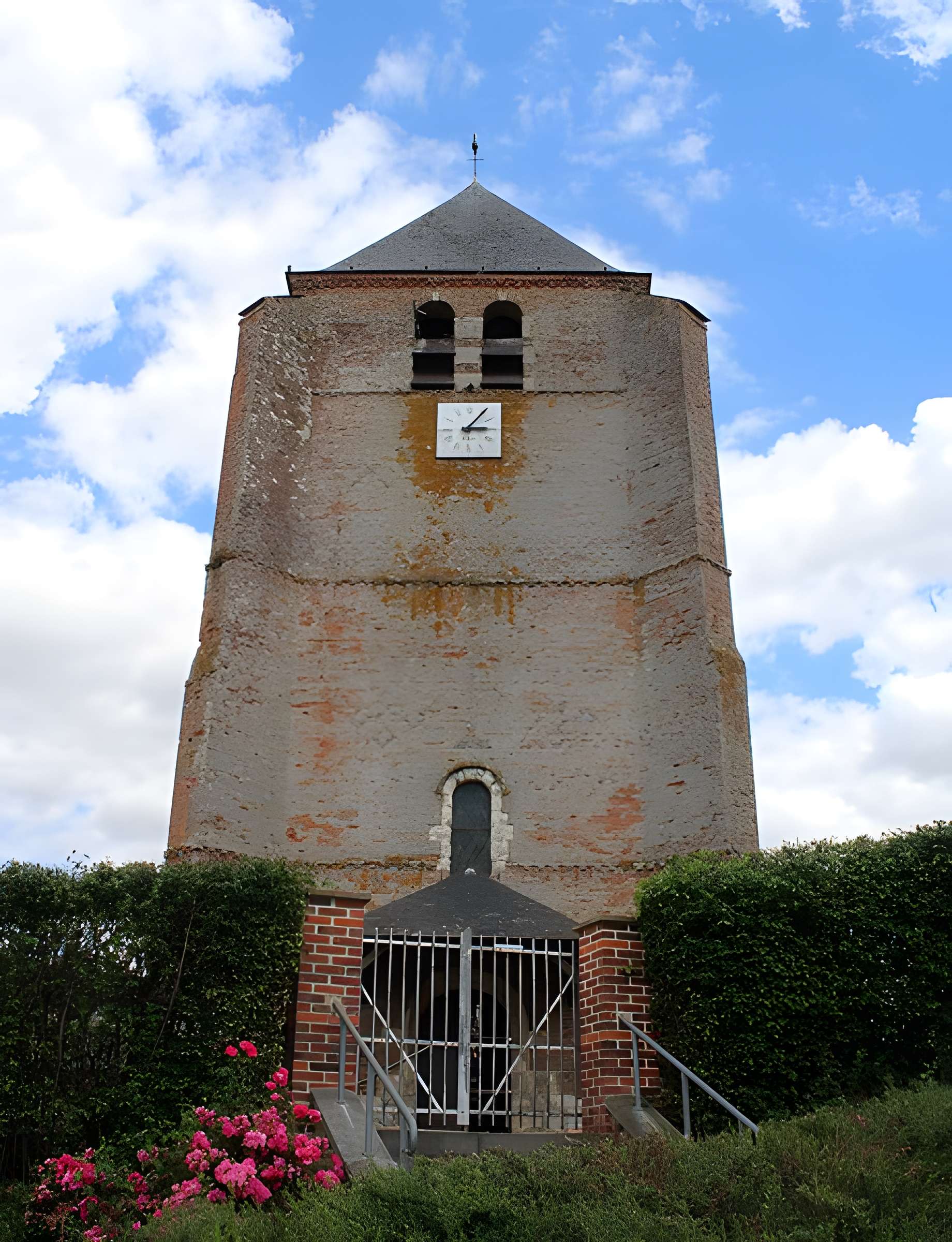 Église Saint-Corneille-et-Saint-Cyprien d'Hary