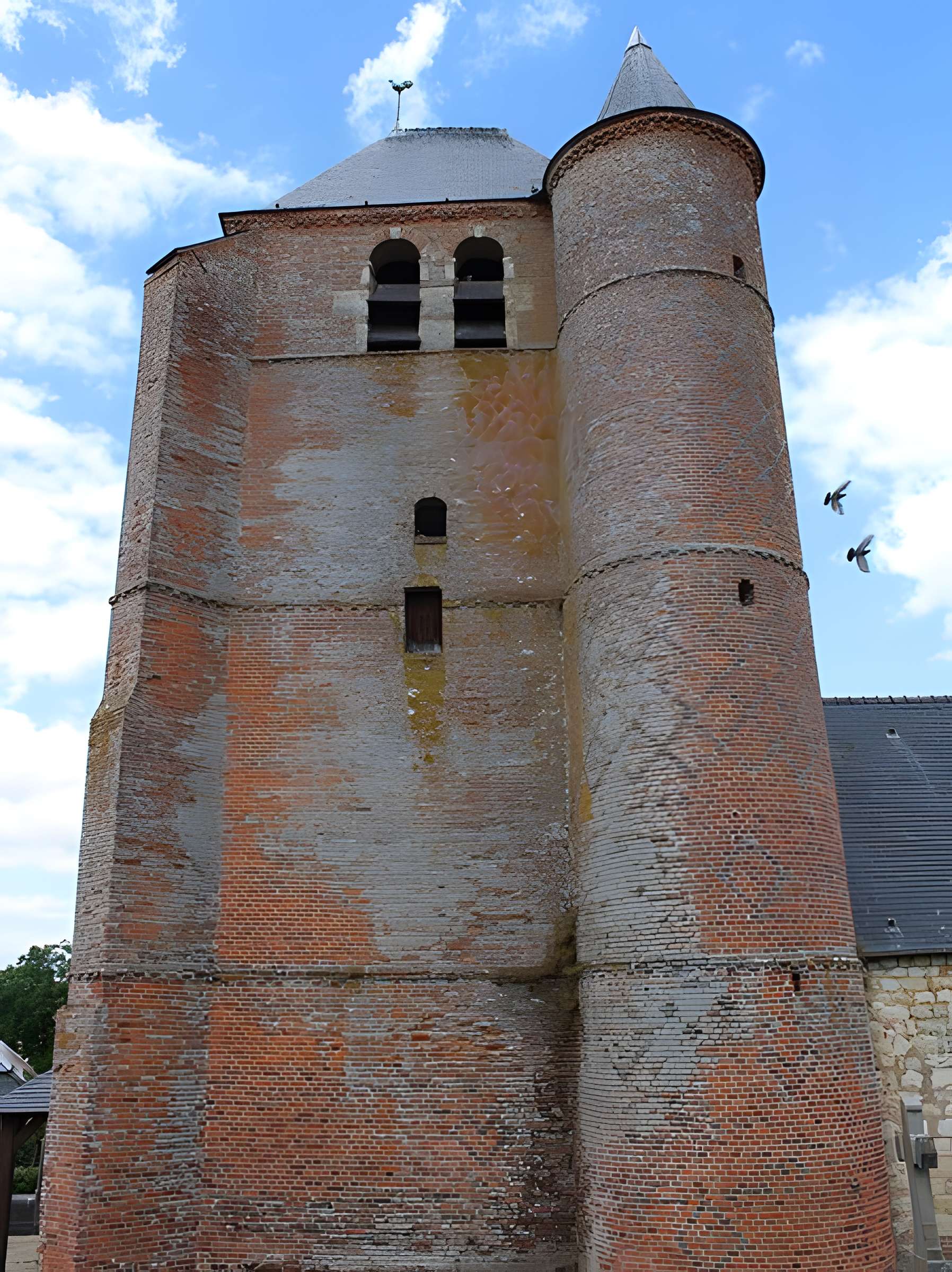 Église Saint-Corneille-et-Saint-Cyprien d'Hary