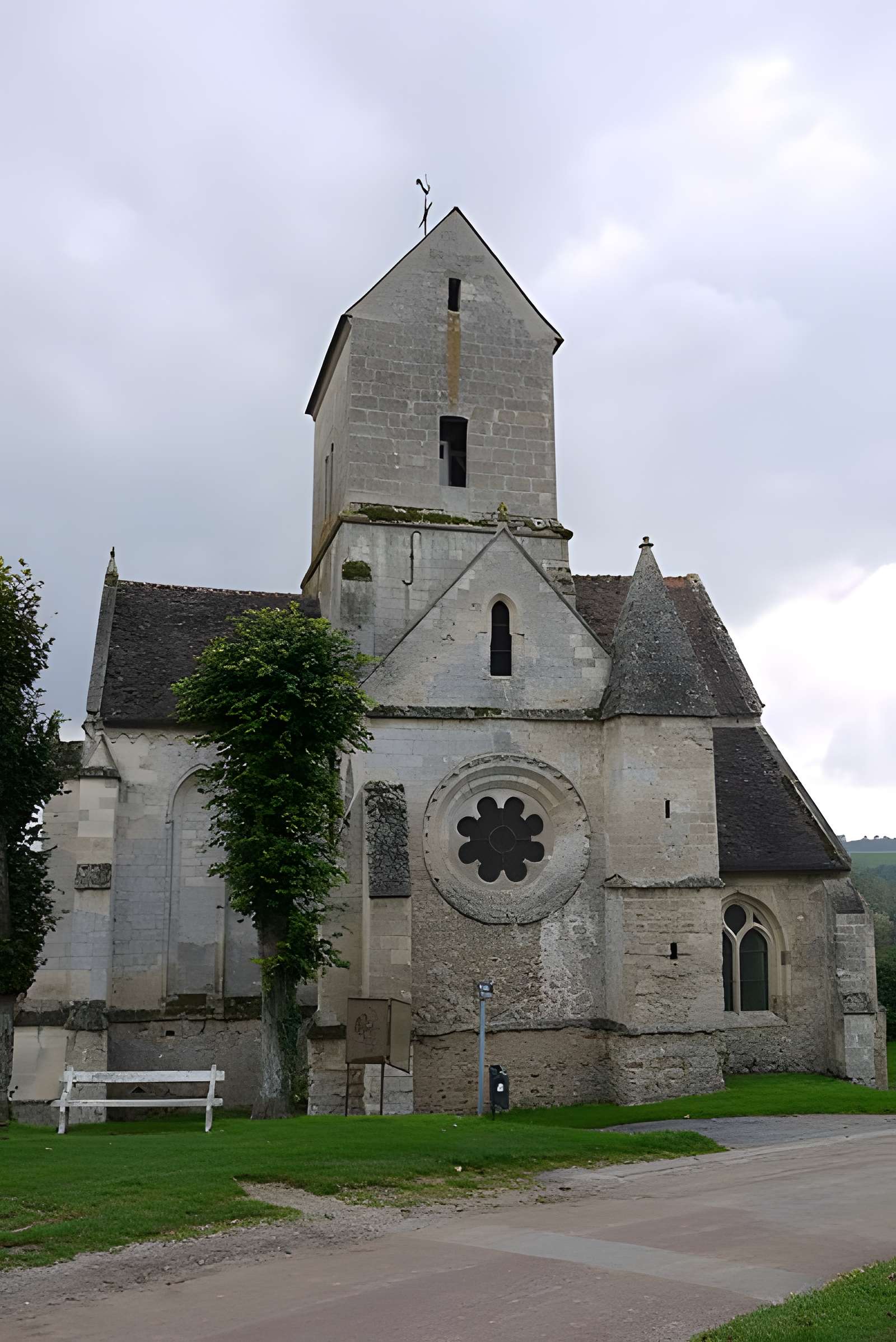 Église Saint-Crépin de Brumetz