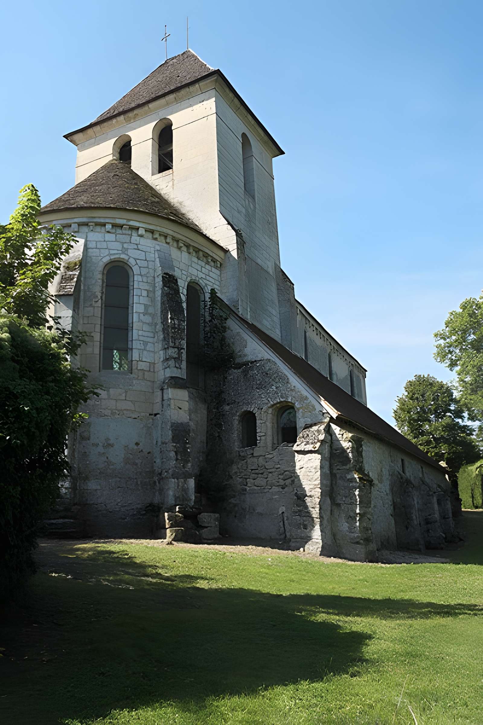 Église Saint-Crépin-et-Saint-Crépinien de Bussiares
