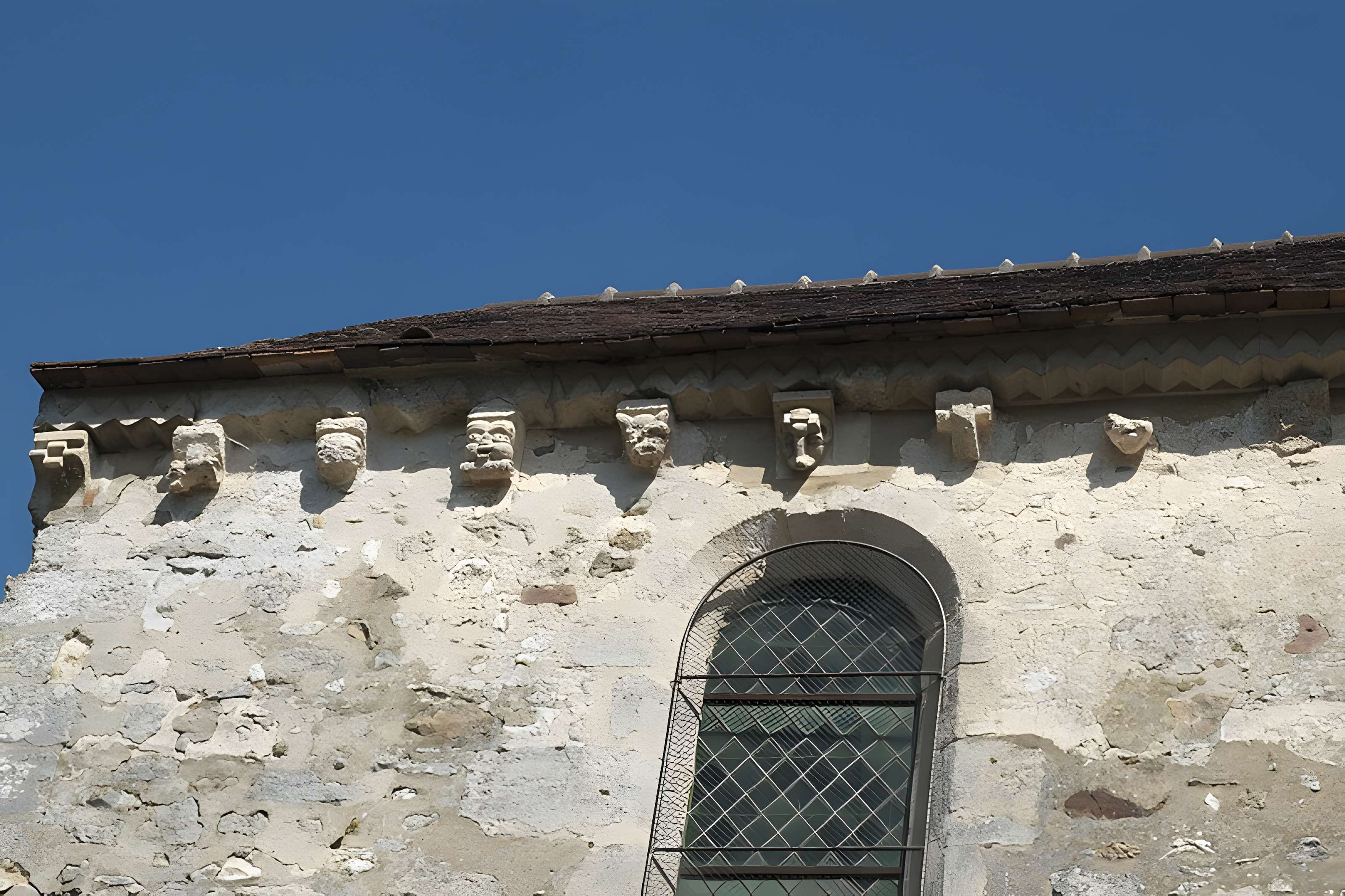 Église Saint-Crépin-et-Saint-Crépinien de Bussiares
