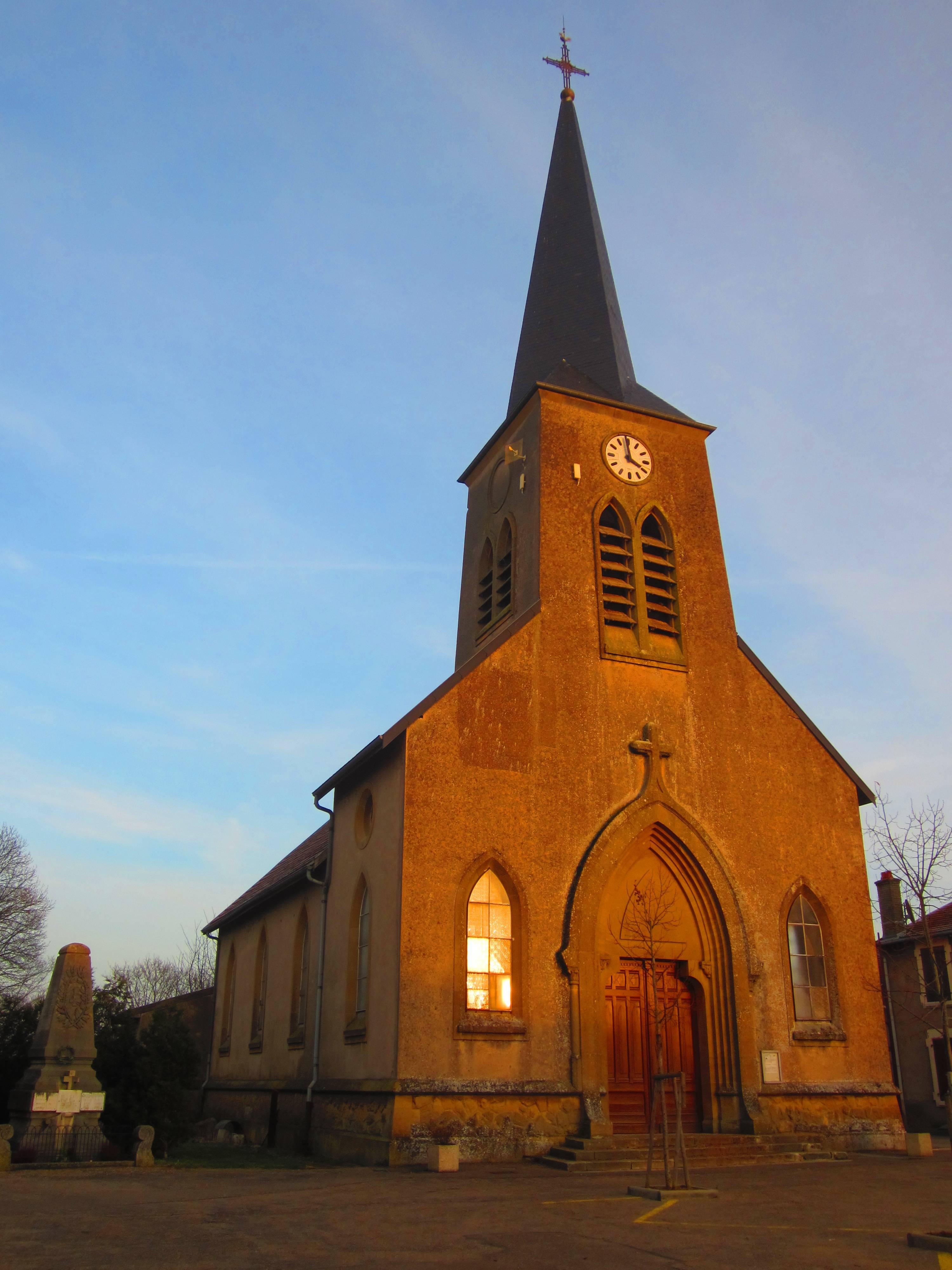 Photo de Église Saint-Pierre de Morville-sur-Seille