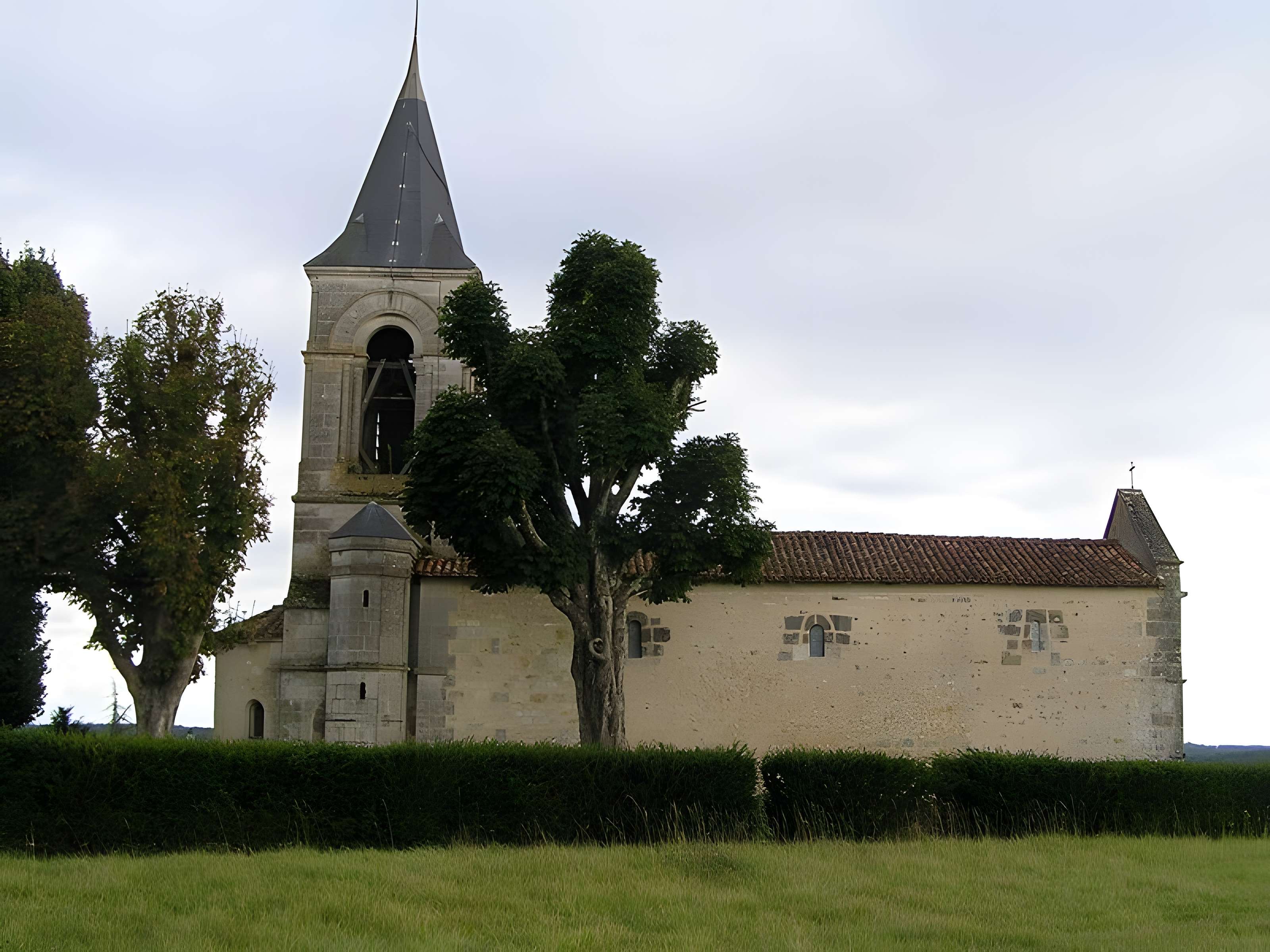 Église Saint-Cybard de Chavenat 