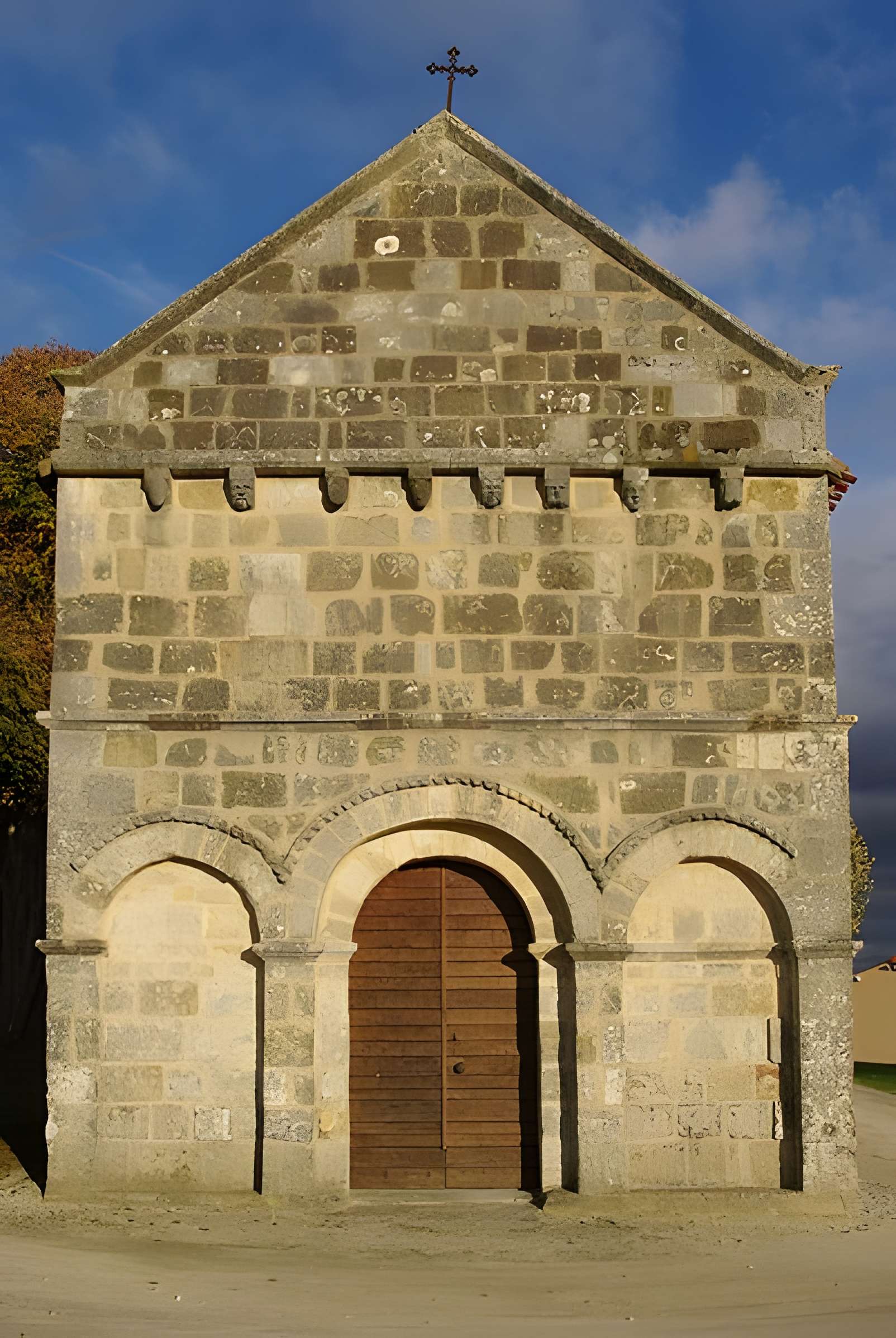 Église Saint-Cybard de Chavenat