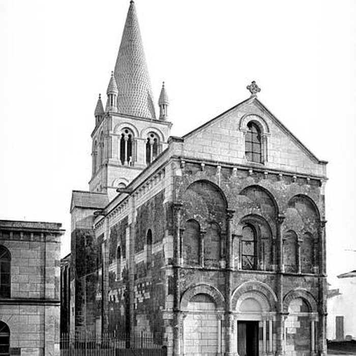 Photo de Église Saint-Cybard de Roullet
