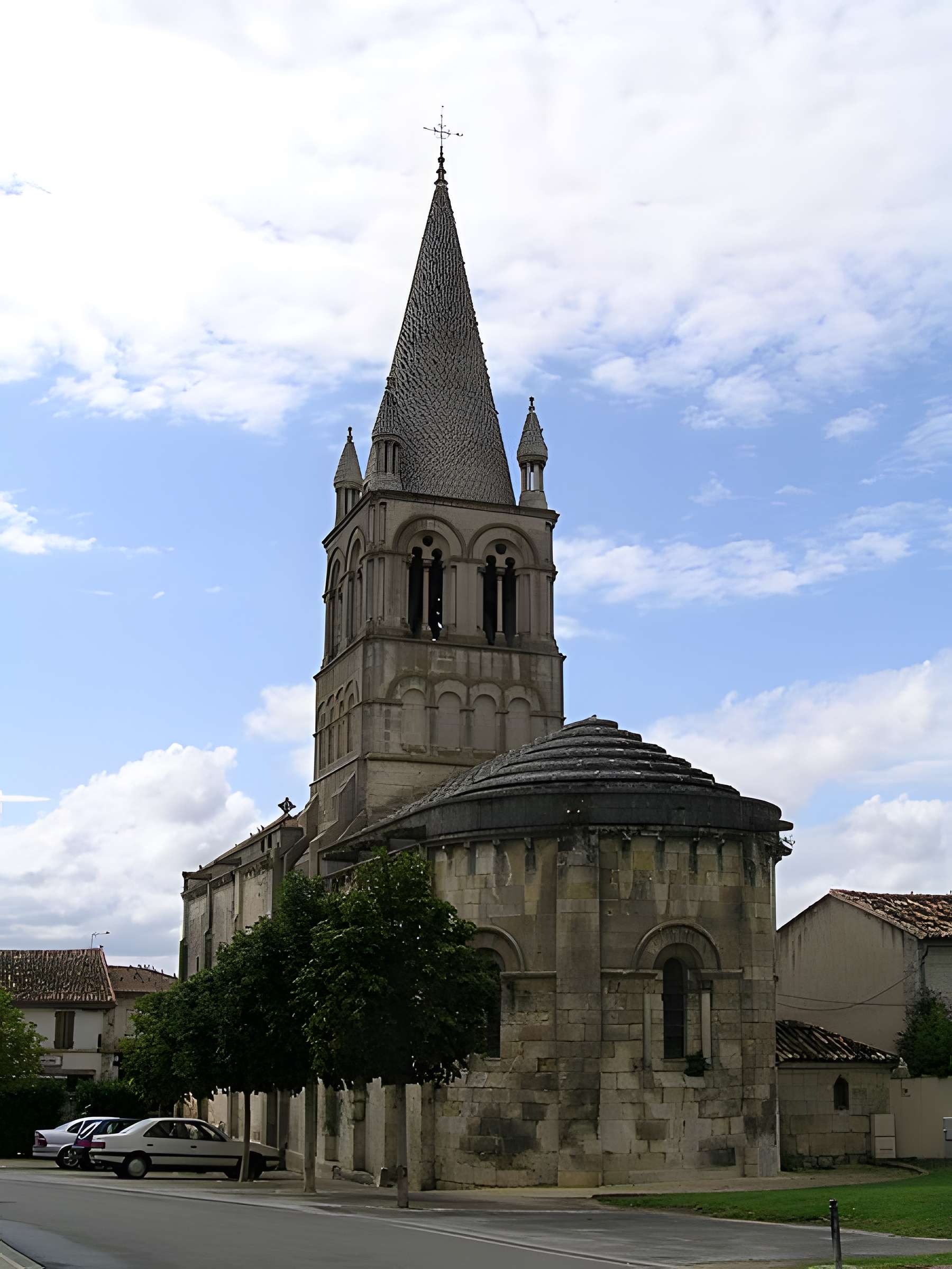 Église Saint-Cybard de Roullet