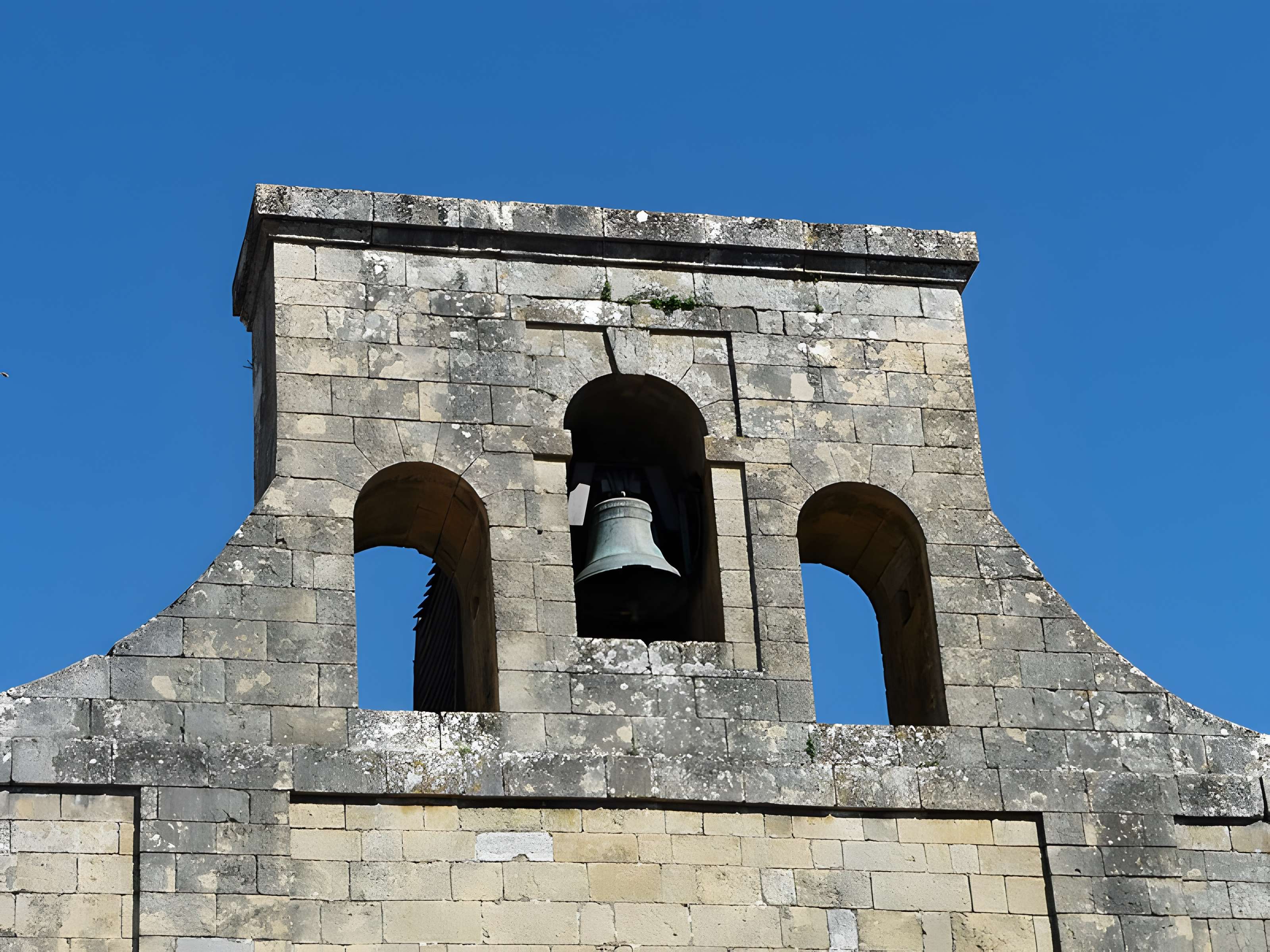 Église Saint-Cyr-et-Sainte-Julitte d'Aubas