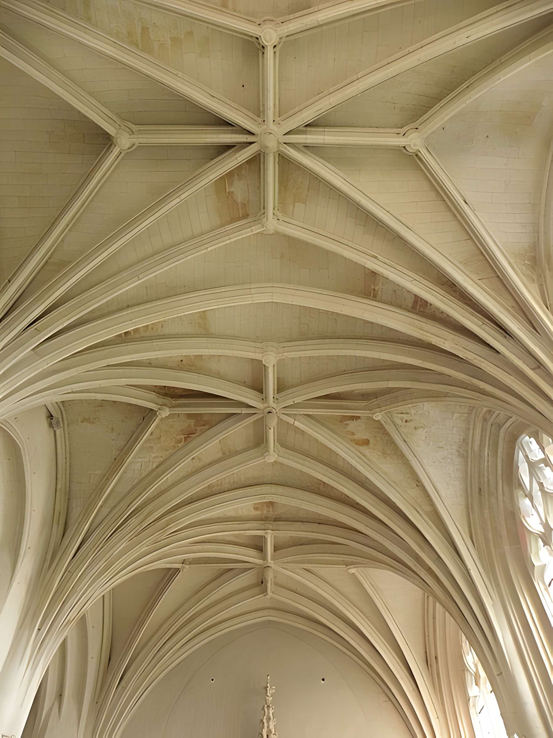 Église Saint-Cyr-et-Sainte-Julitte de Jarzé