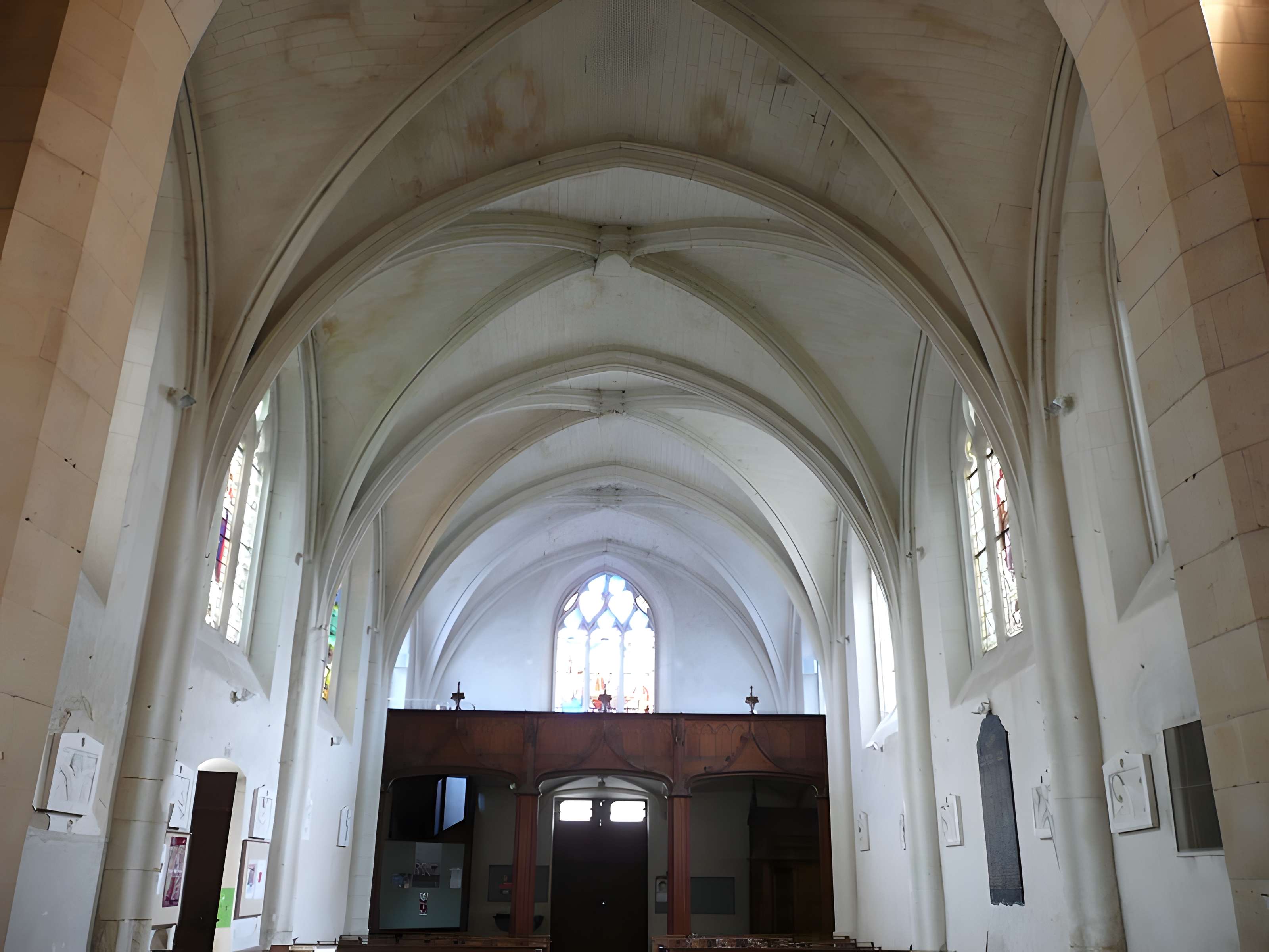 Église Saint-Cyr-et-Sainte-Julitte de Jarzé