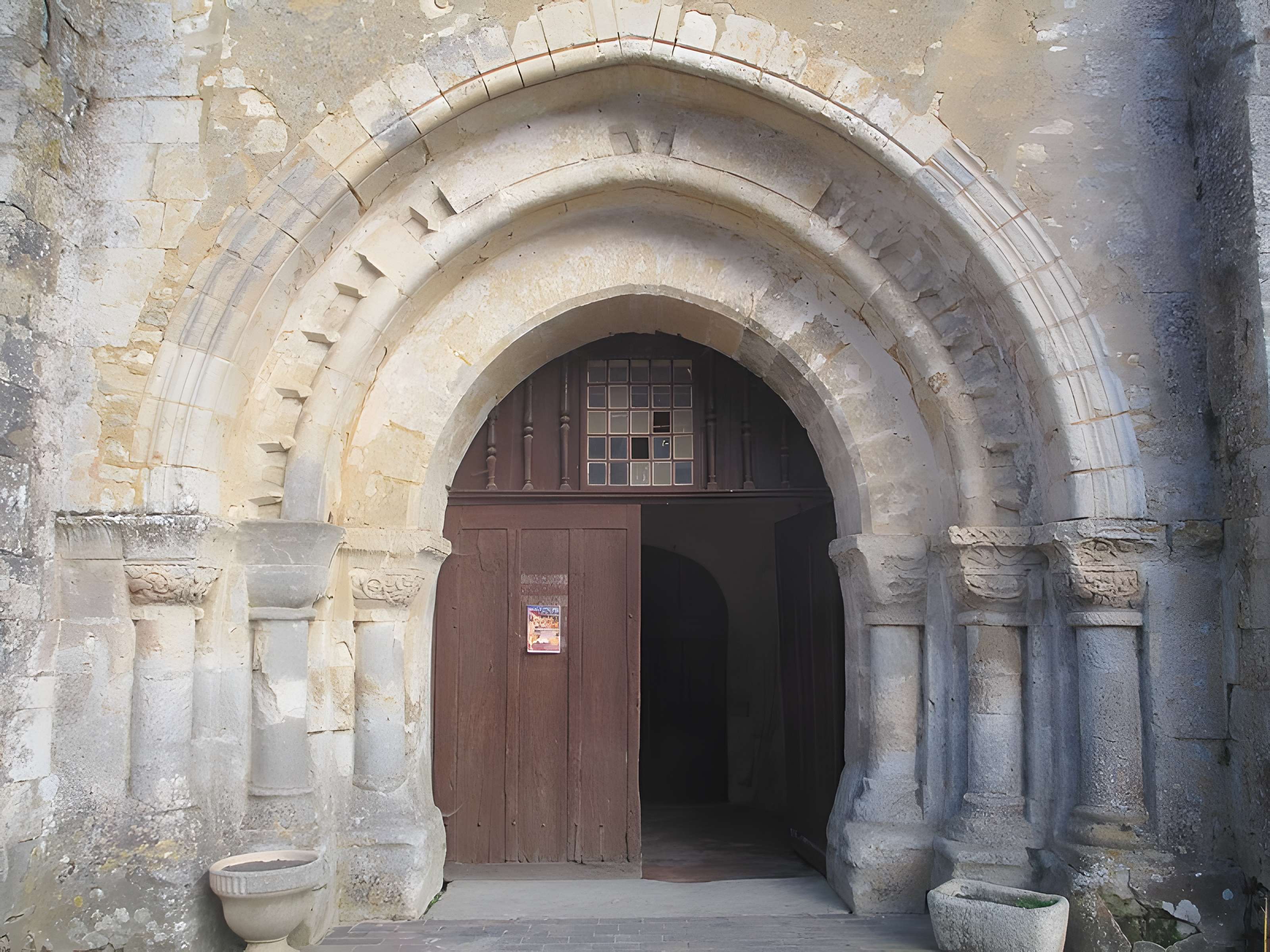 Église Saint-Cyr-et-Sainte-Julitte de Saint-Cyr-la-Rosière