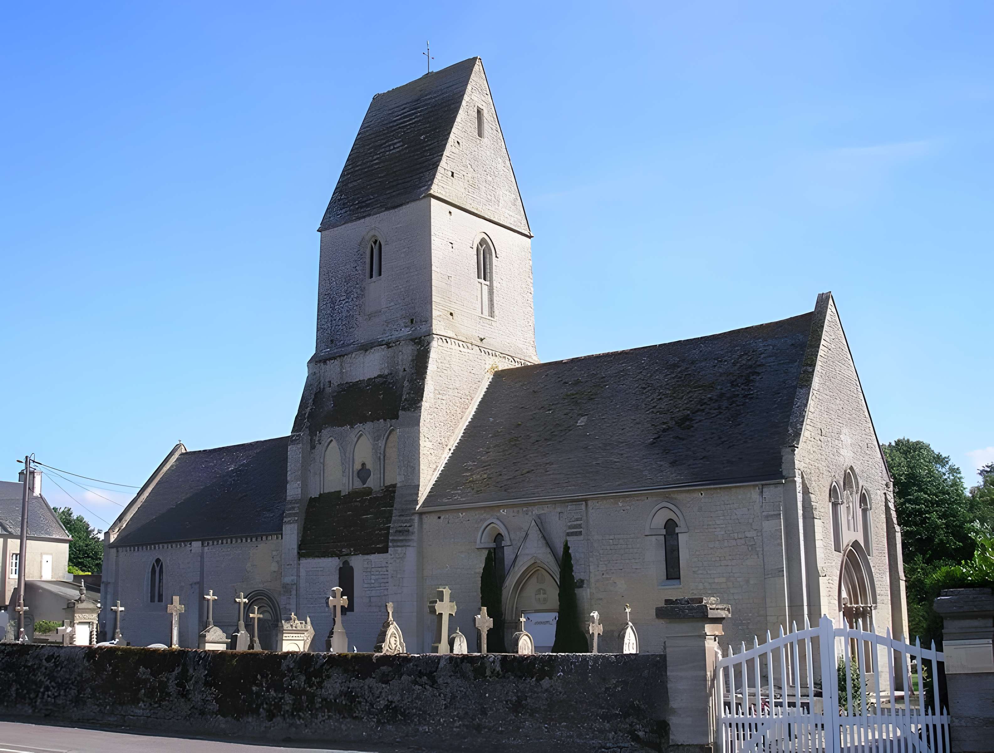 Église Saint-Cyr-et-Sainte-Julitte de Vaucelles 