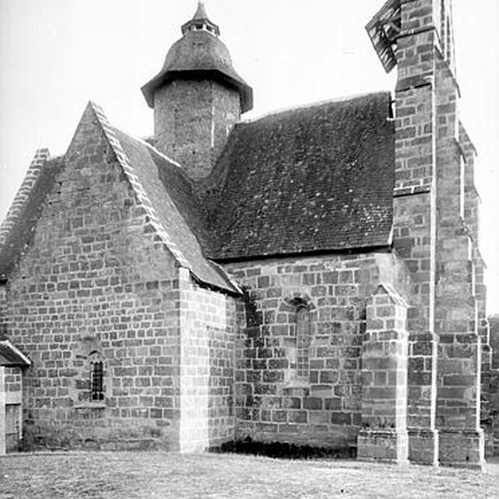Photo de Église Saint-Cyr-Sainte-Julitte de Saint-Cyr-la-Roche