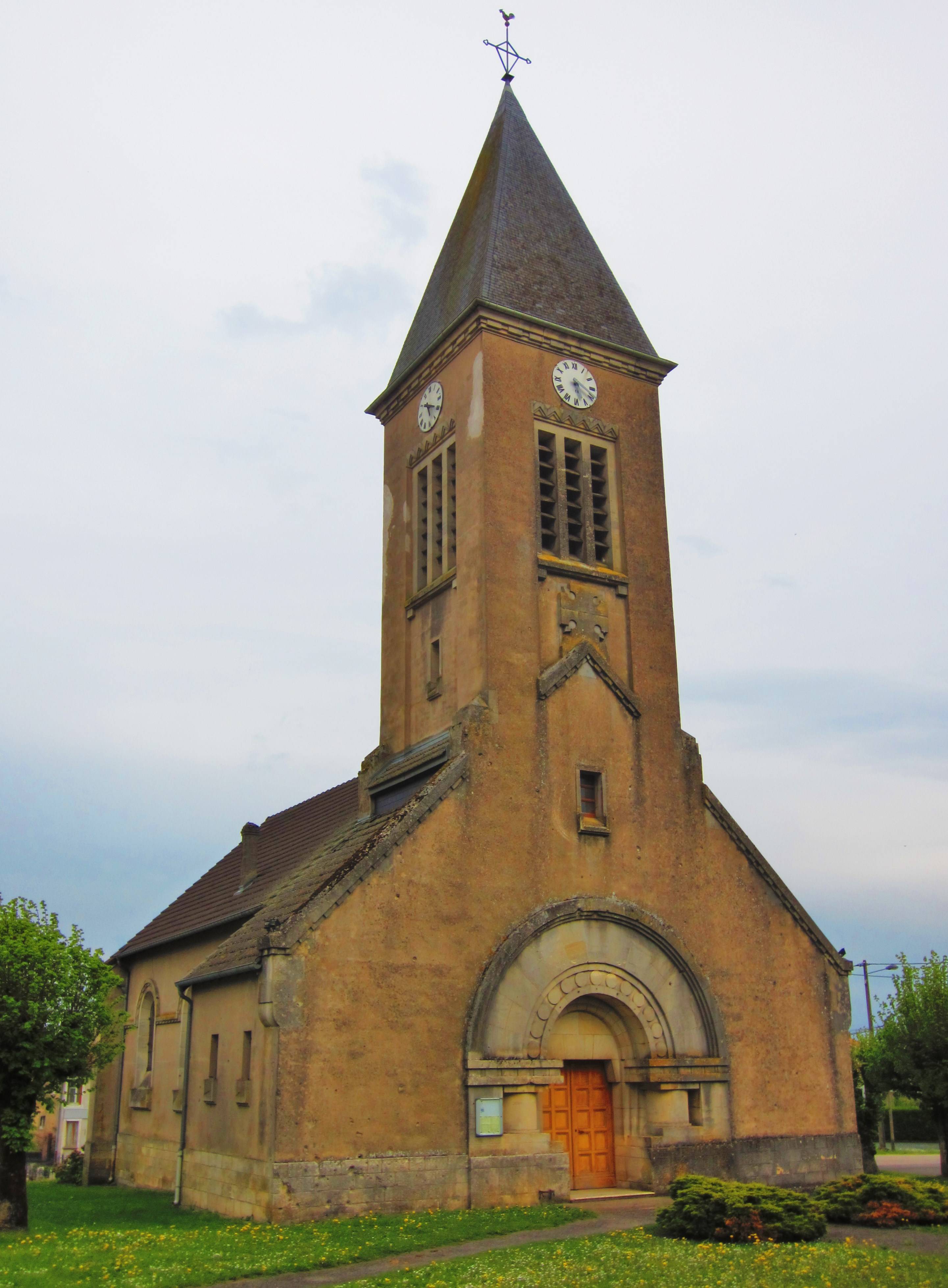 Photo de Kirche der Geburt der Heiligen Jungfrau von Apremont-la-Forêt