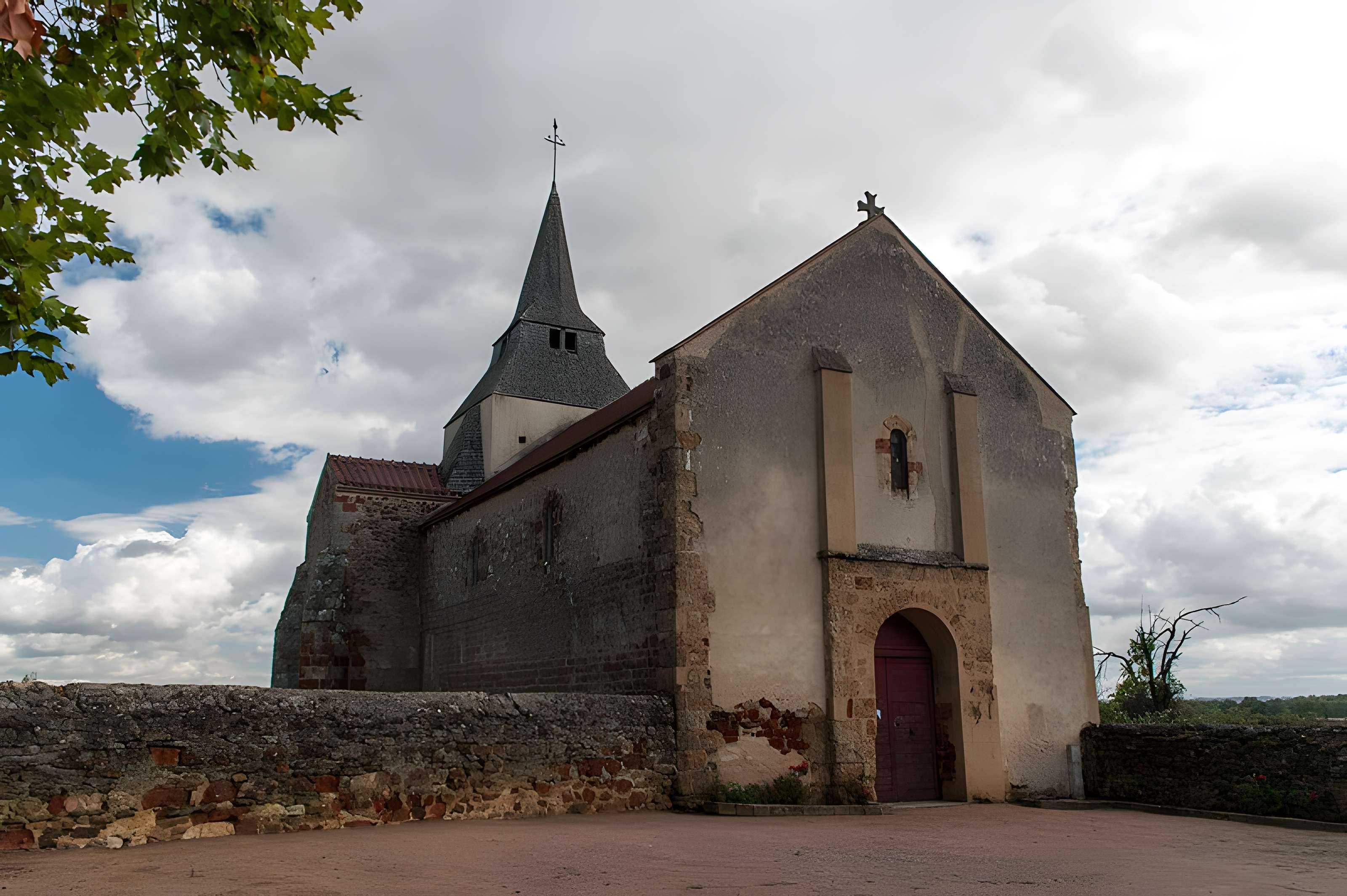 Église Saint-Denis de Chazemais 