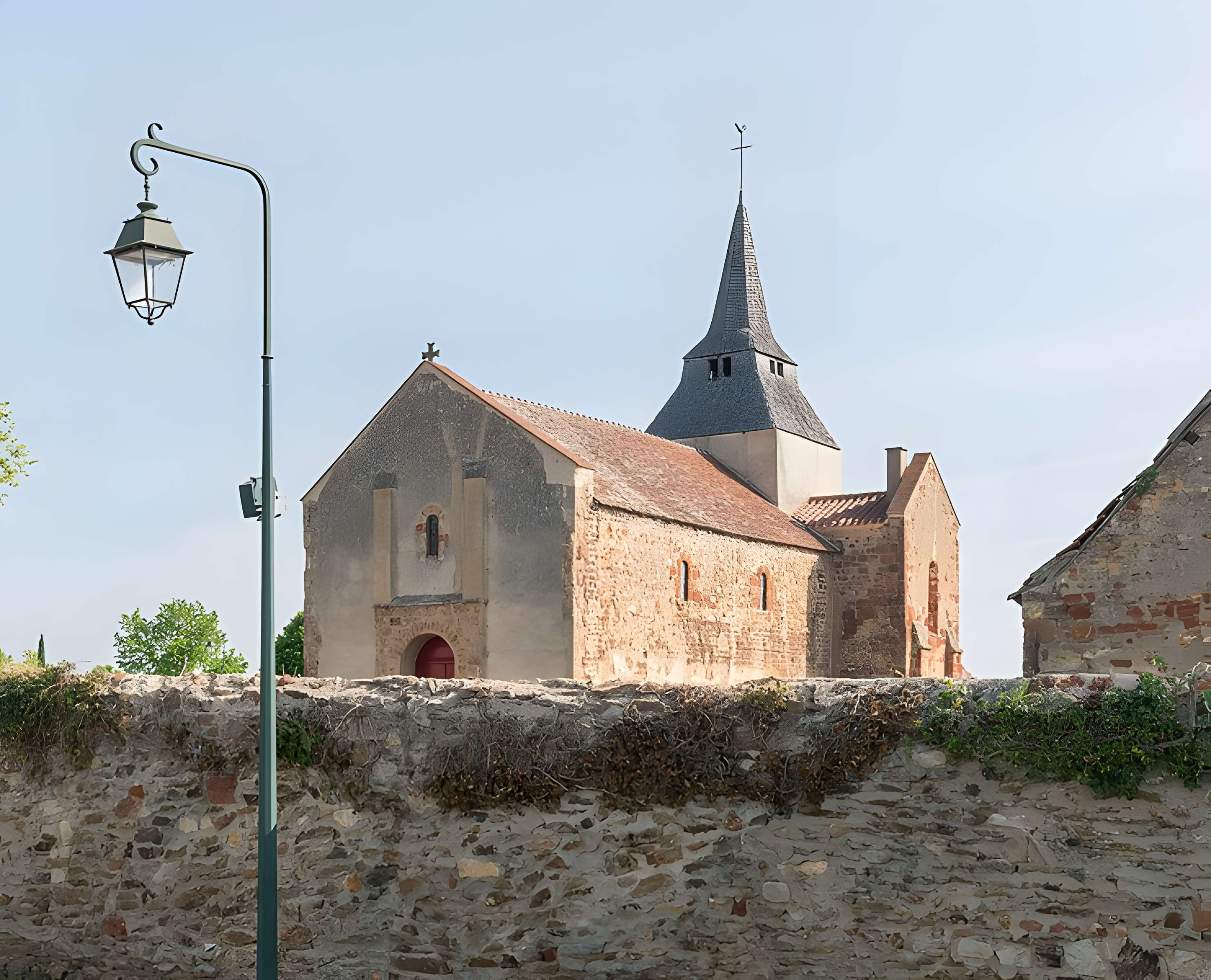 Église Saint-Denis de Chazemais