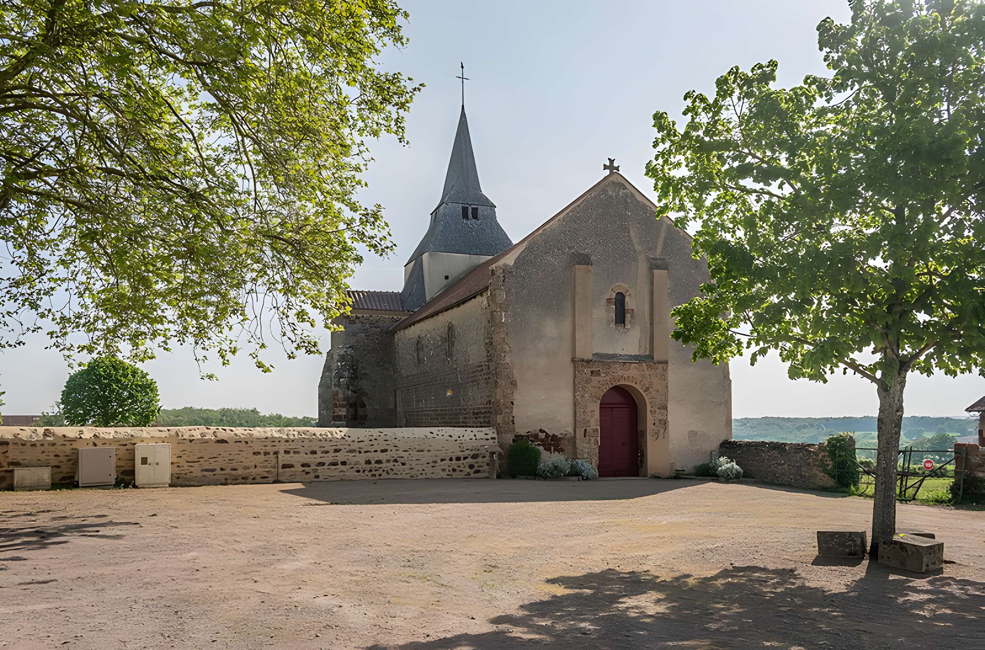Église Saint-Denis de Chazemais