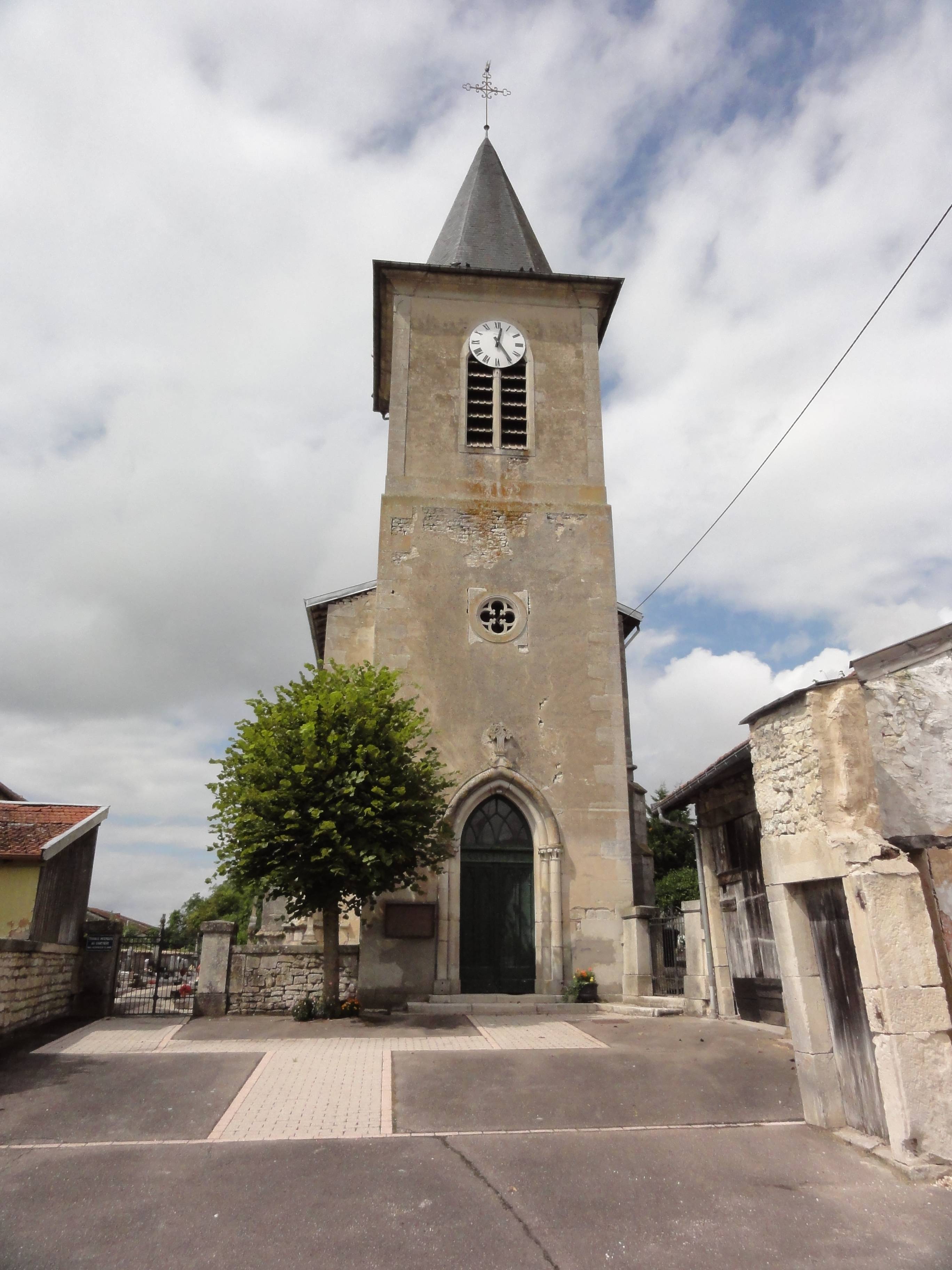 Photo de Kerk van de Geboorte van Boviolles