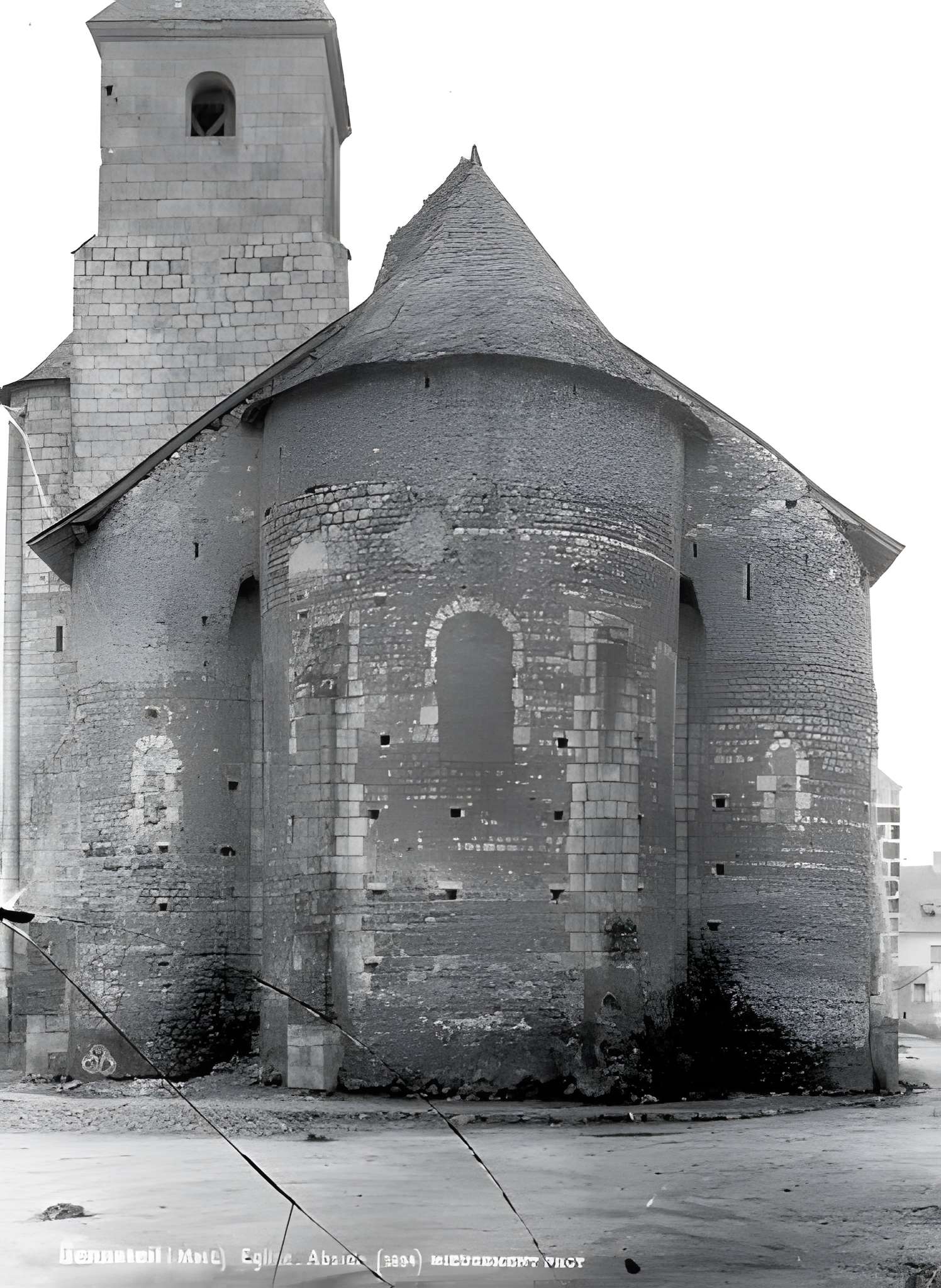 Église Saint-Denis de Cizay-la-Madeleine