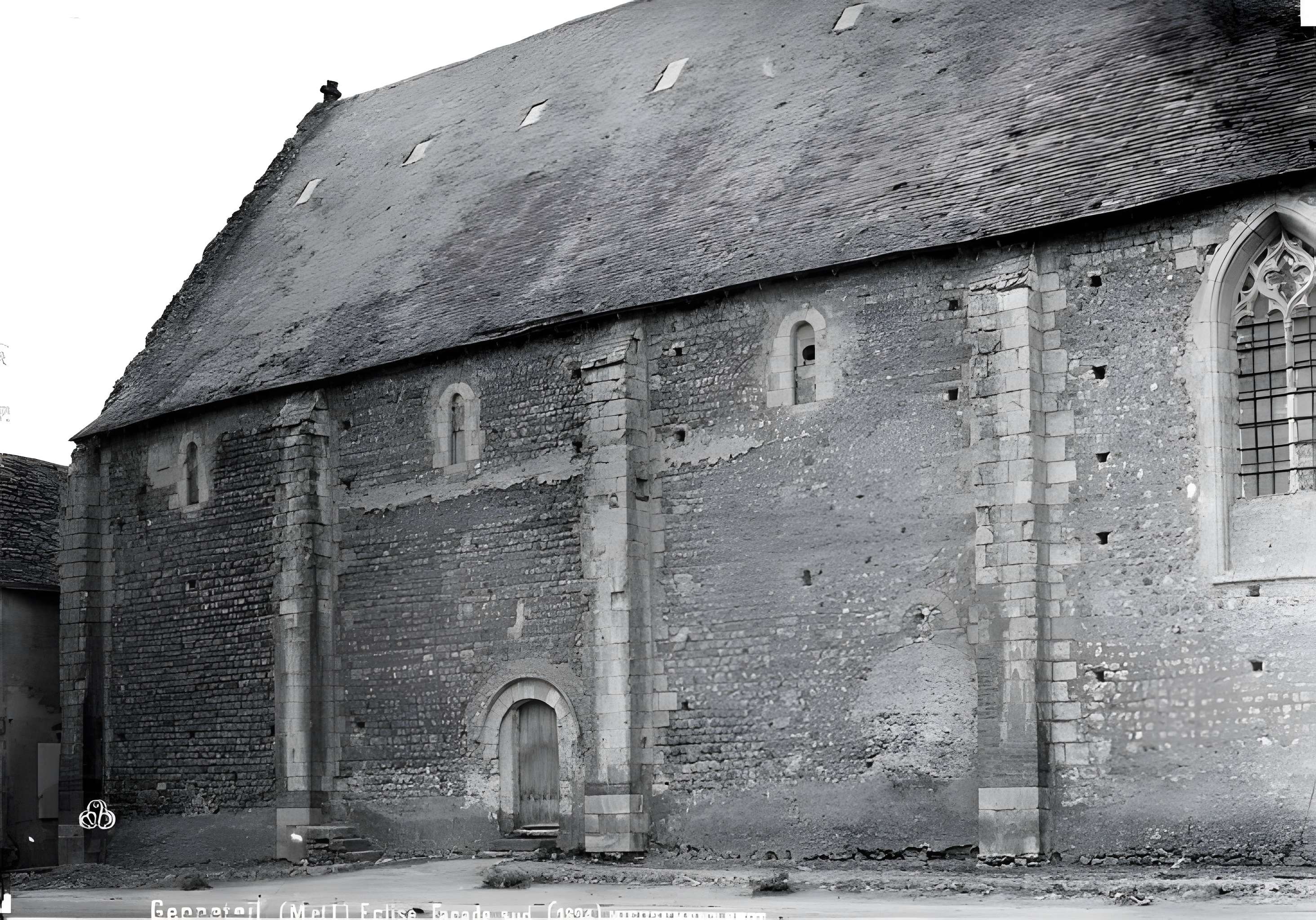 Église Saint-Denis de Cizay-la-Madeleine